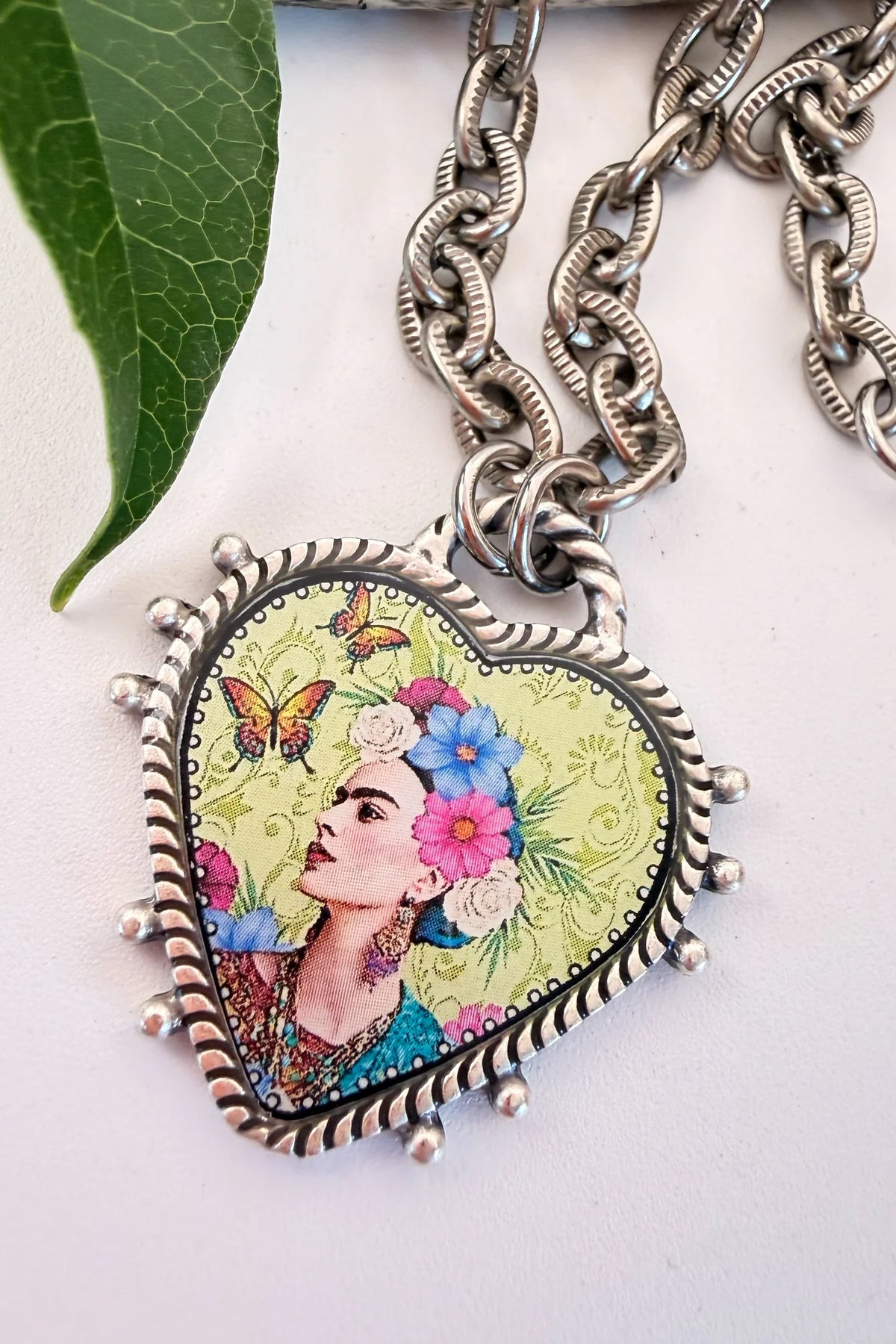 Spirit Lala: Heart Green Floral Frida Organic Necklace
Regular price