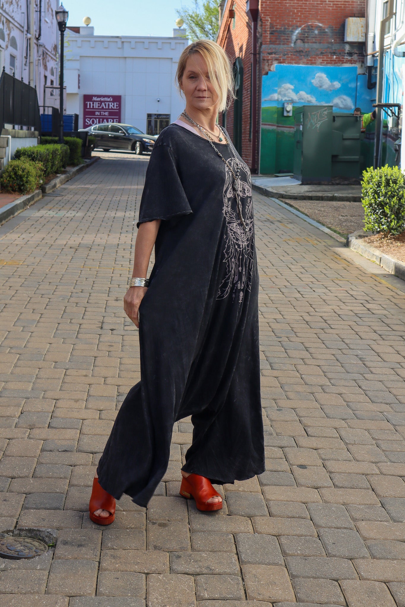 Come Be Seen Give Light Onesie Overall by Kantha Bae