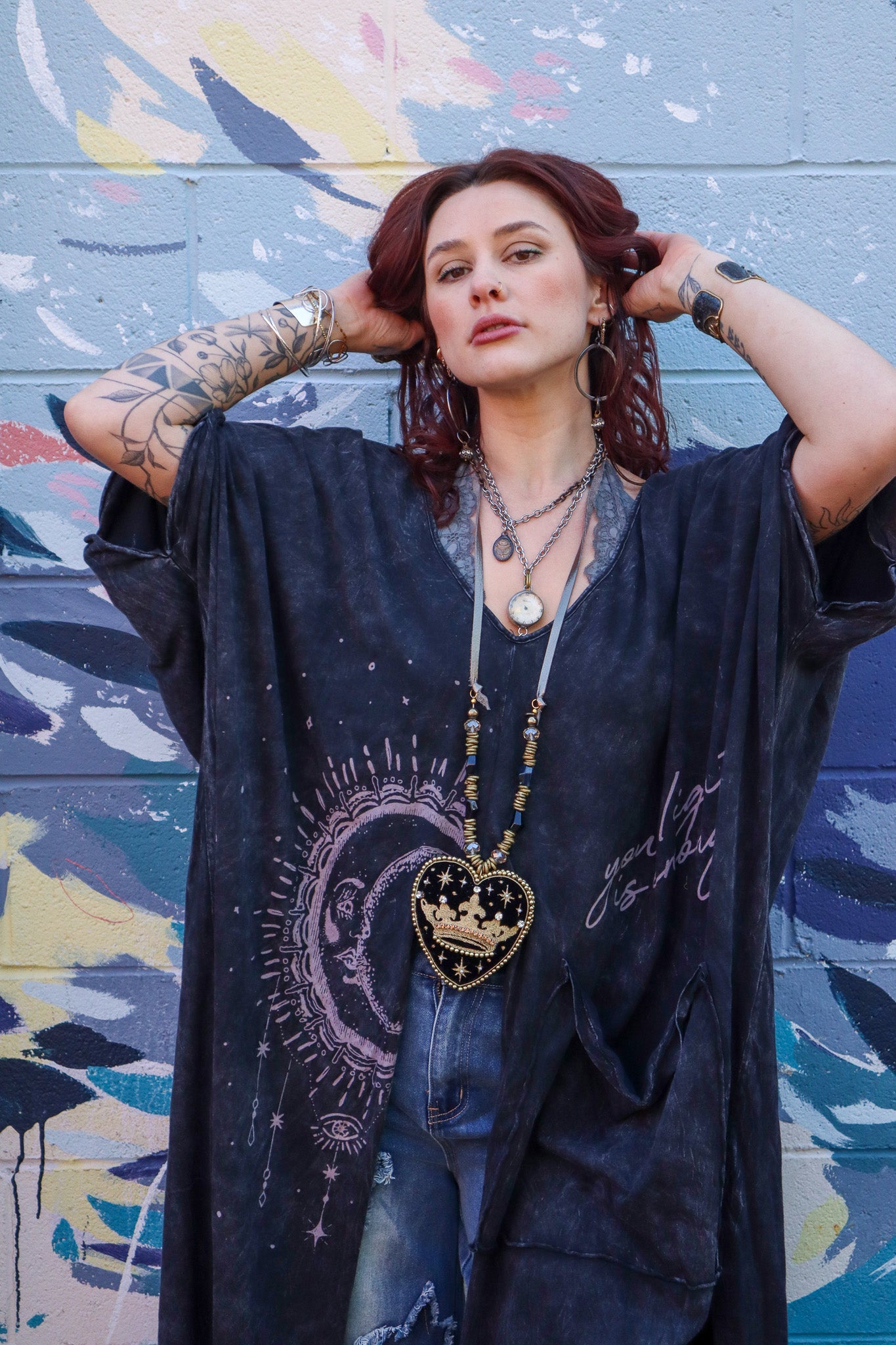 Be The Light Tee Split Muu by Kantha Bae