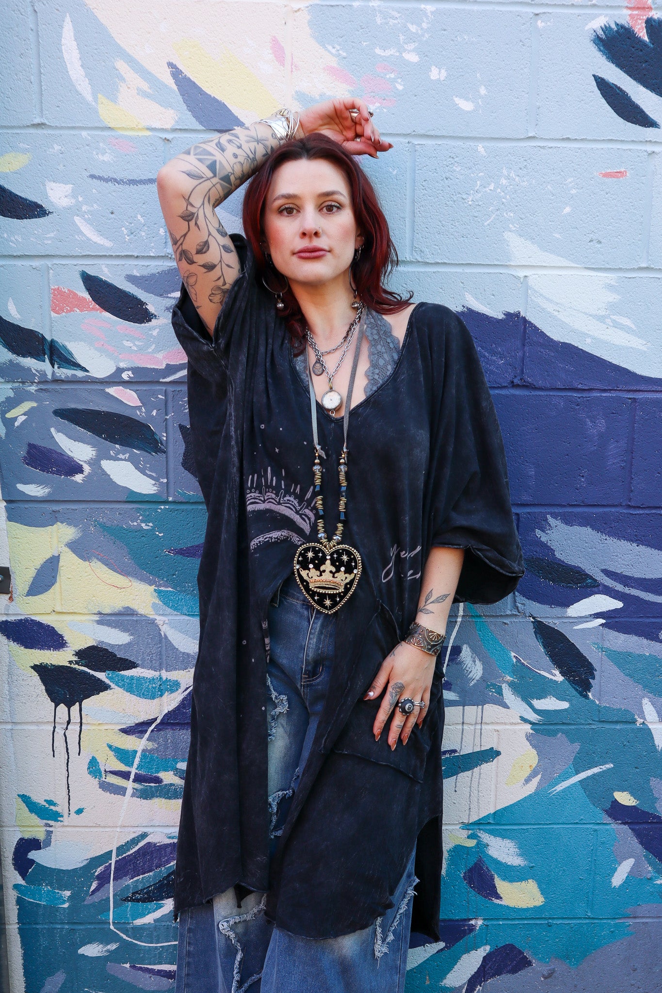 Be The Light Tee Split Muu by Kantha Bae