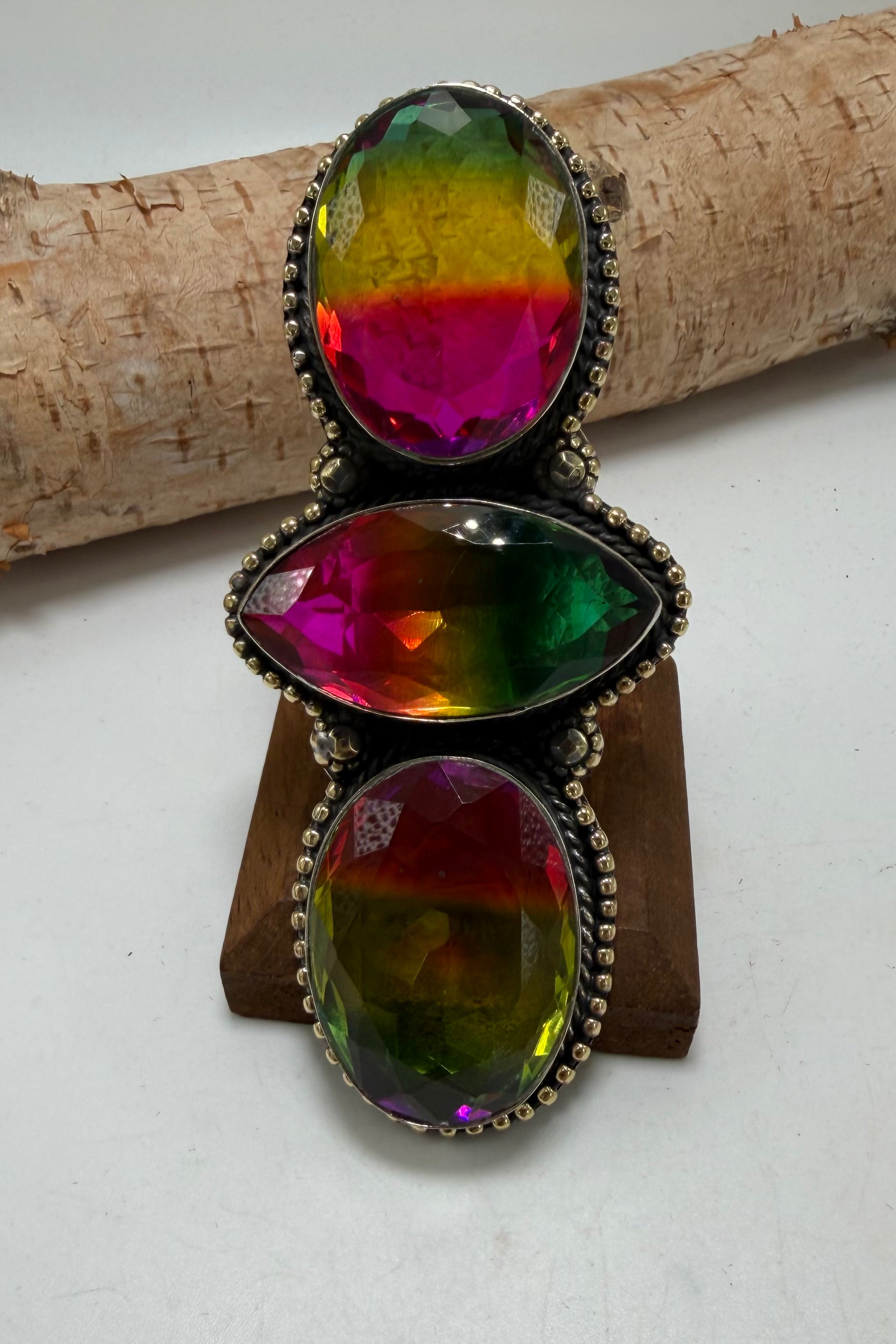 Ring 112