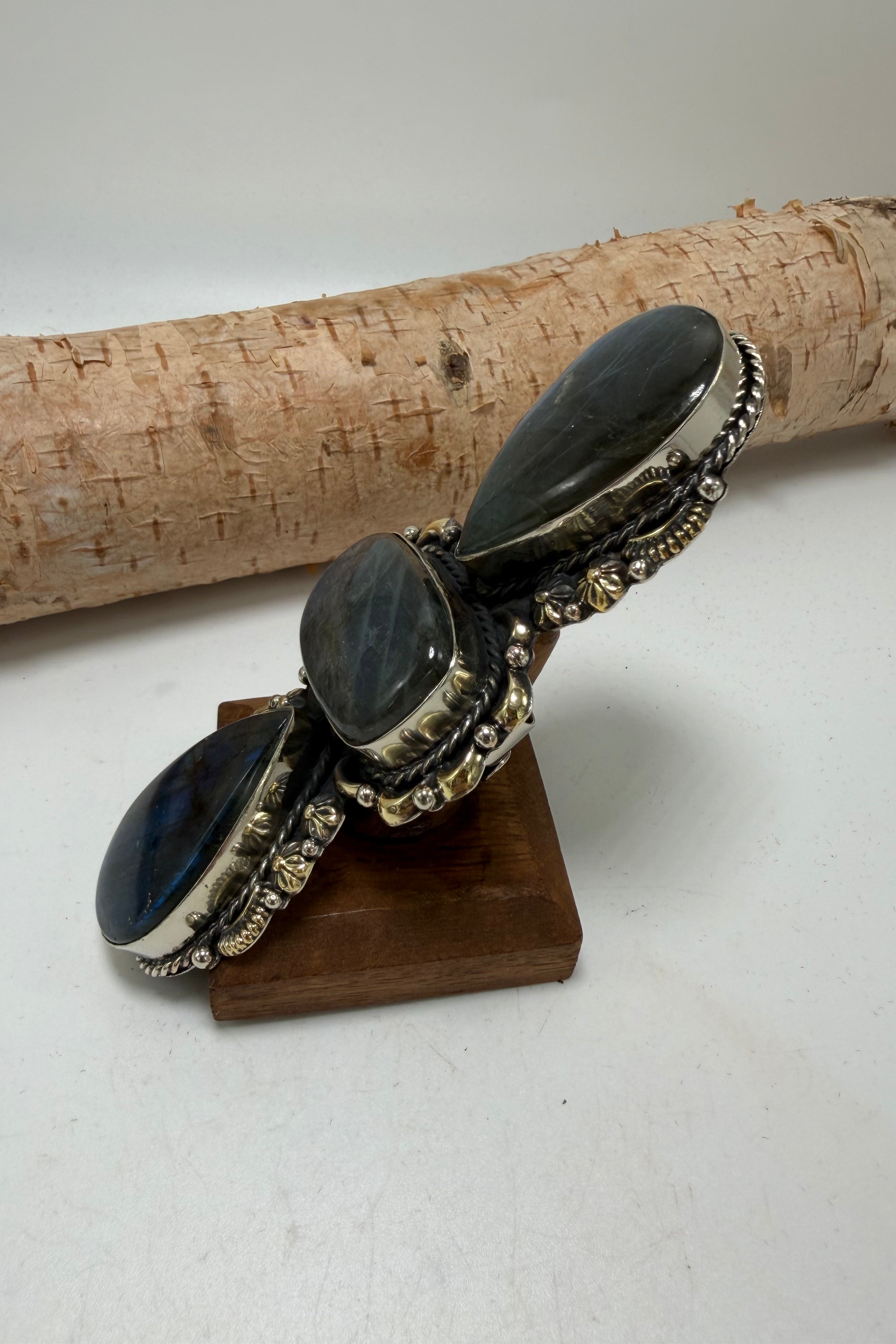 Ring 123