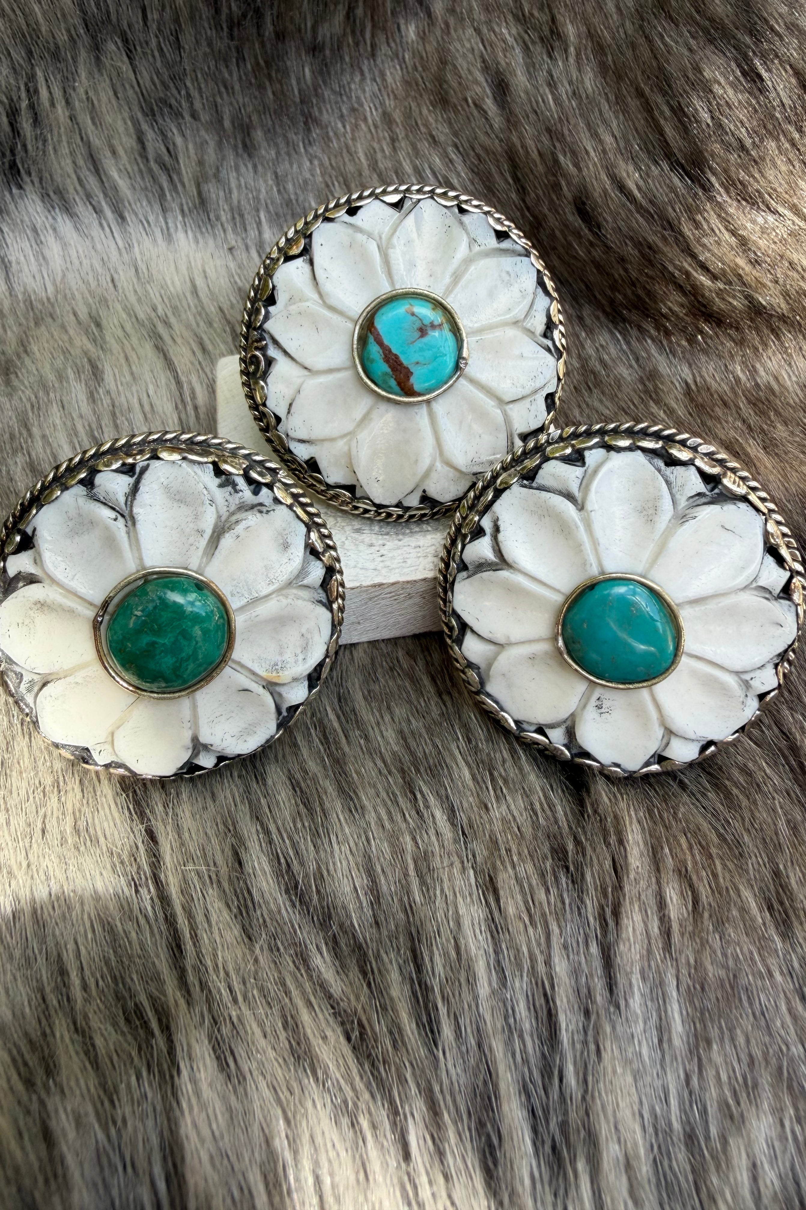 White Flower Ring