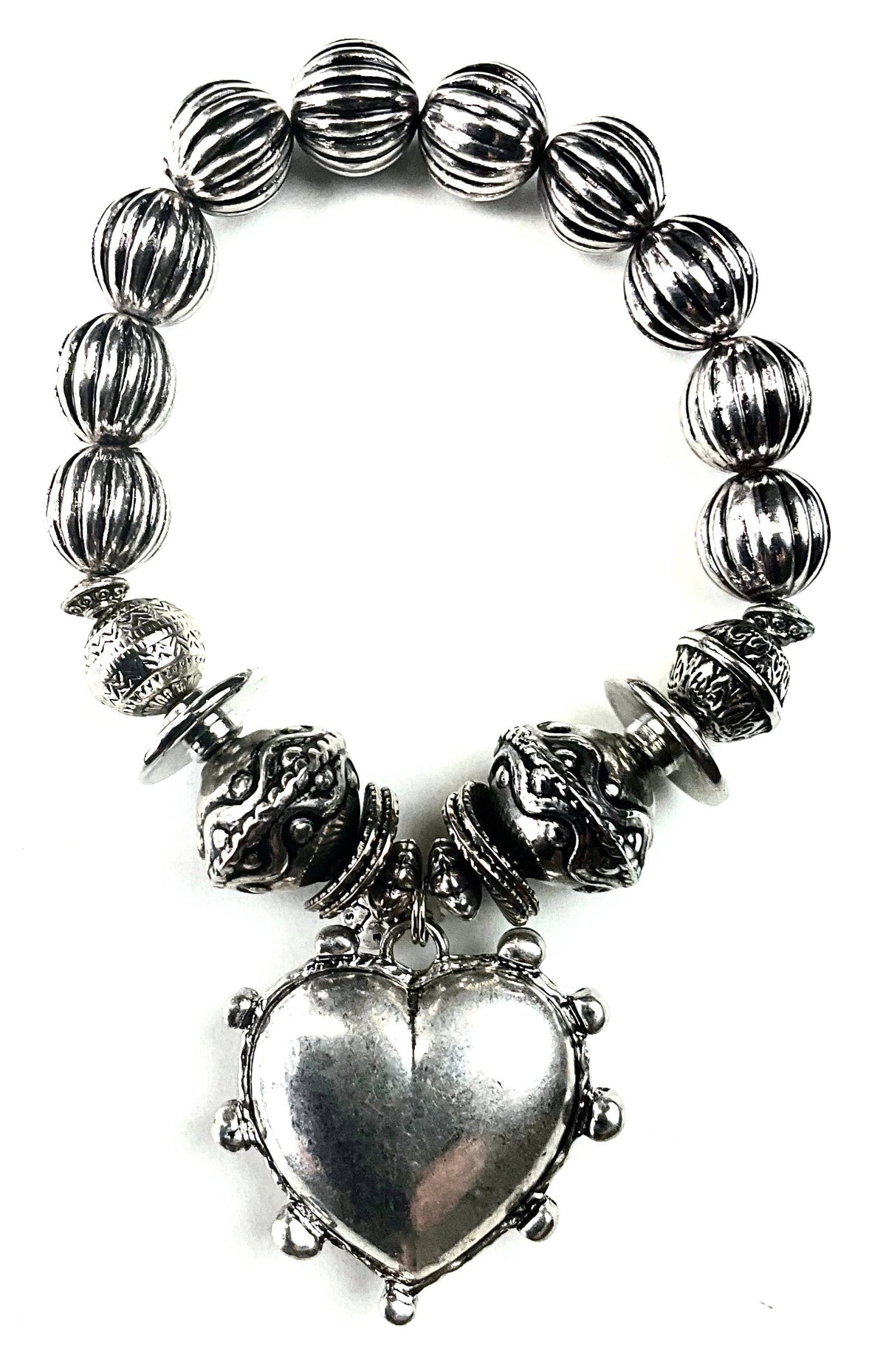 BR MIXED BEADED STRETCH W/PUFFED HEART DANGLE