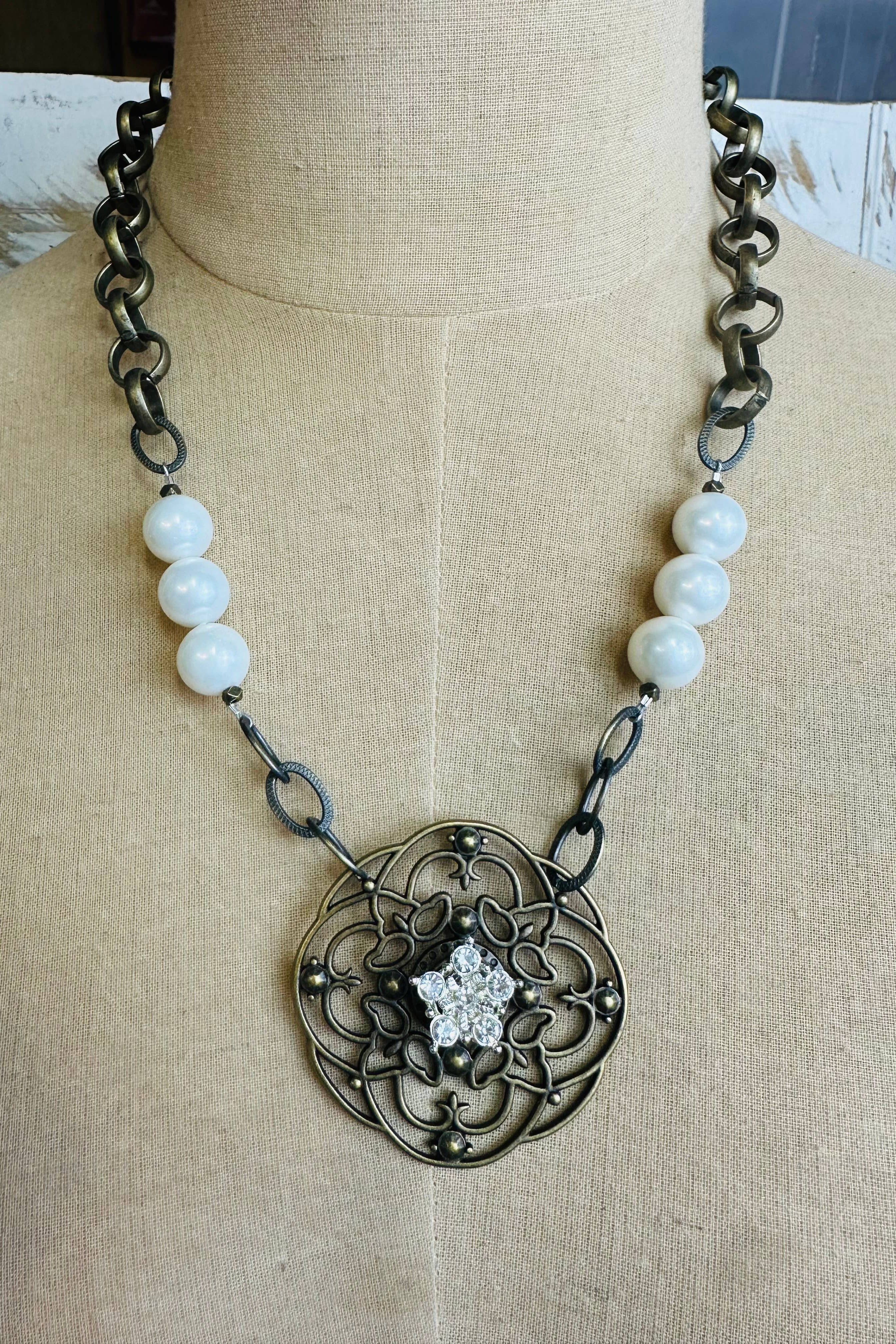 Vintage Pearl Lola Statement Necklace