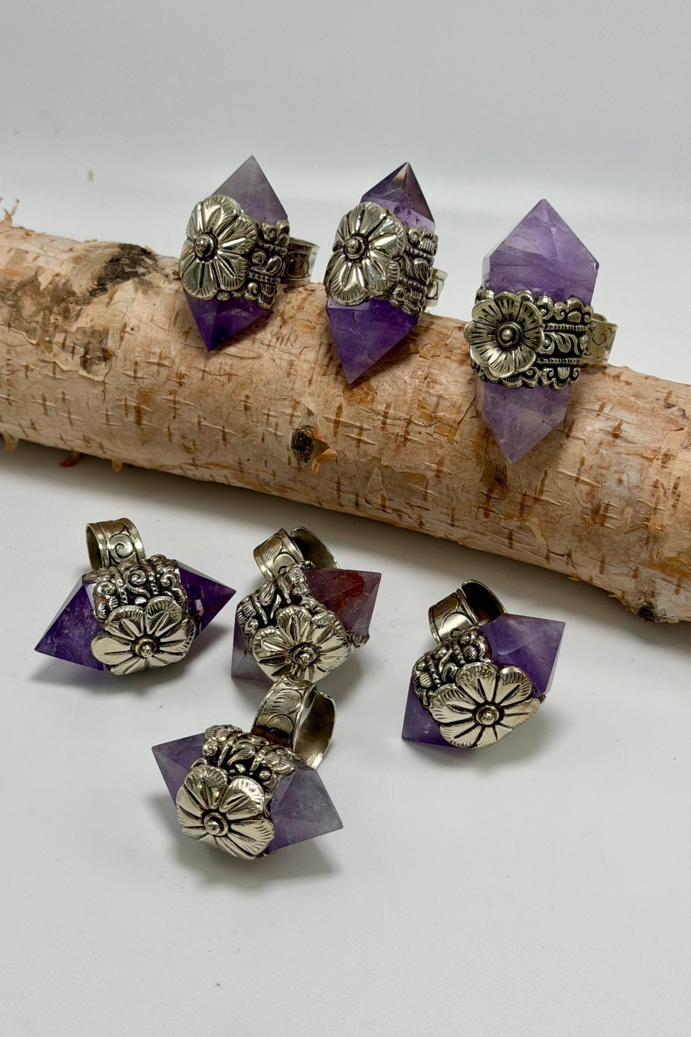 Amethyst Point Ring - ivyandlavyboutique ivyandlavyboutique