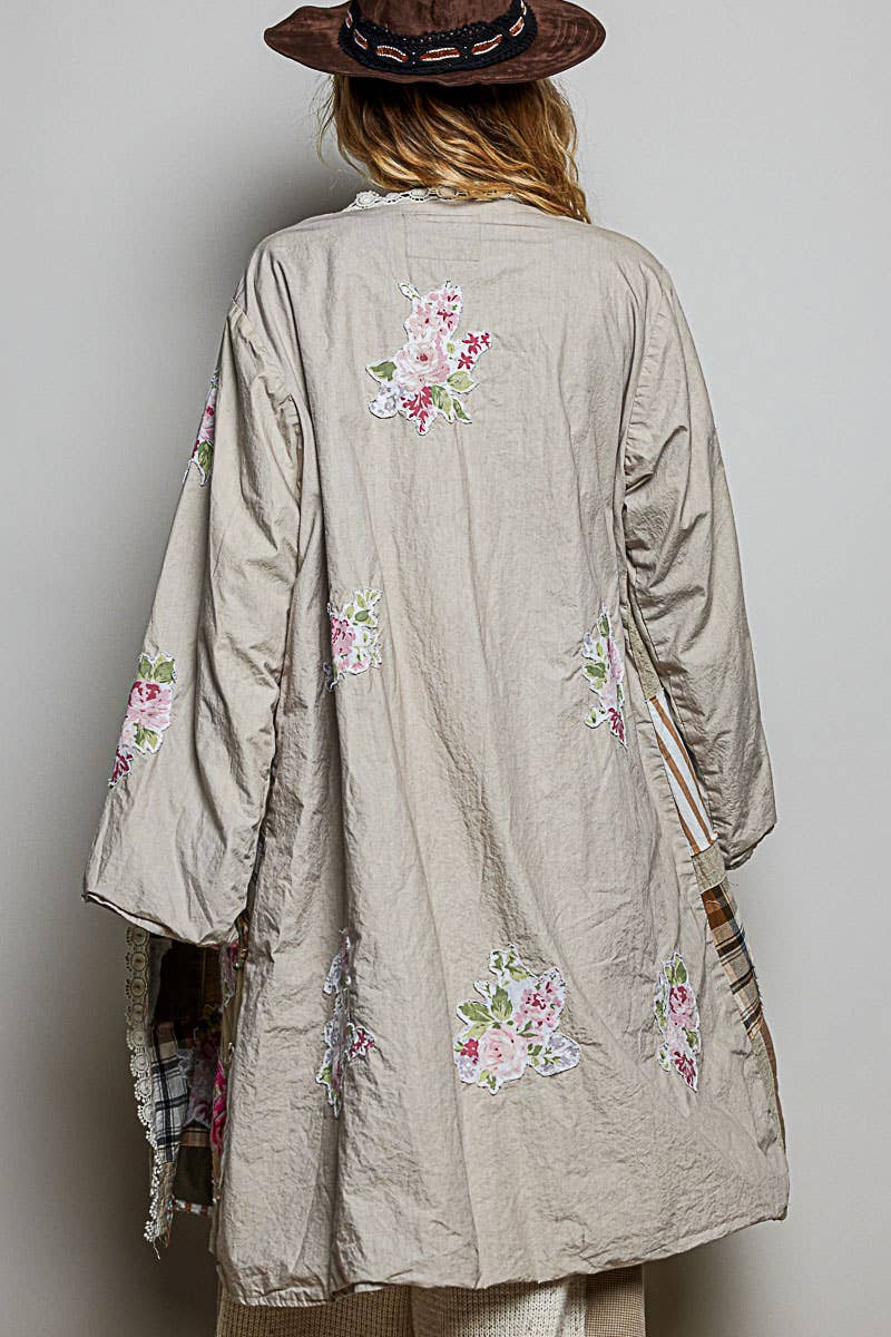 Anastasia Lace Trim Patchwork Applique Accents Maxi Cardigan - ivyandlavyboutique Pol Clothing