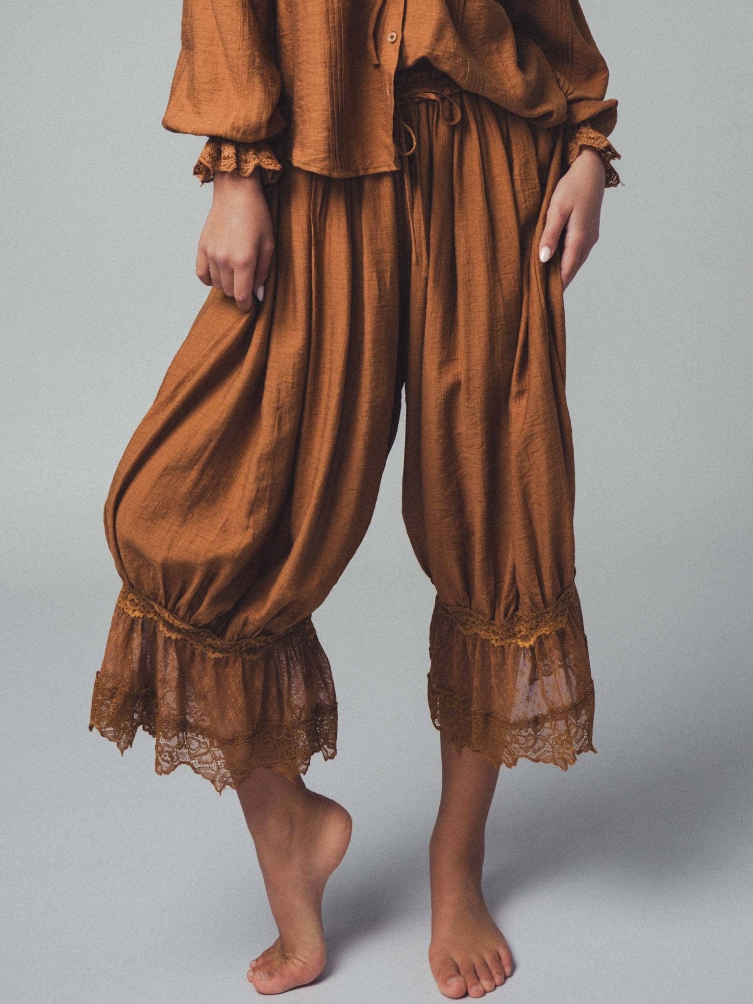 Angelic Bloomer Pants - ivyandlavyboutique Fashion Week