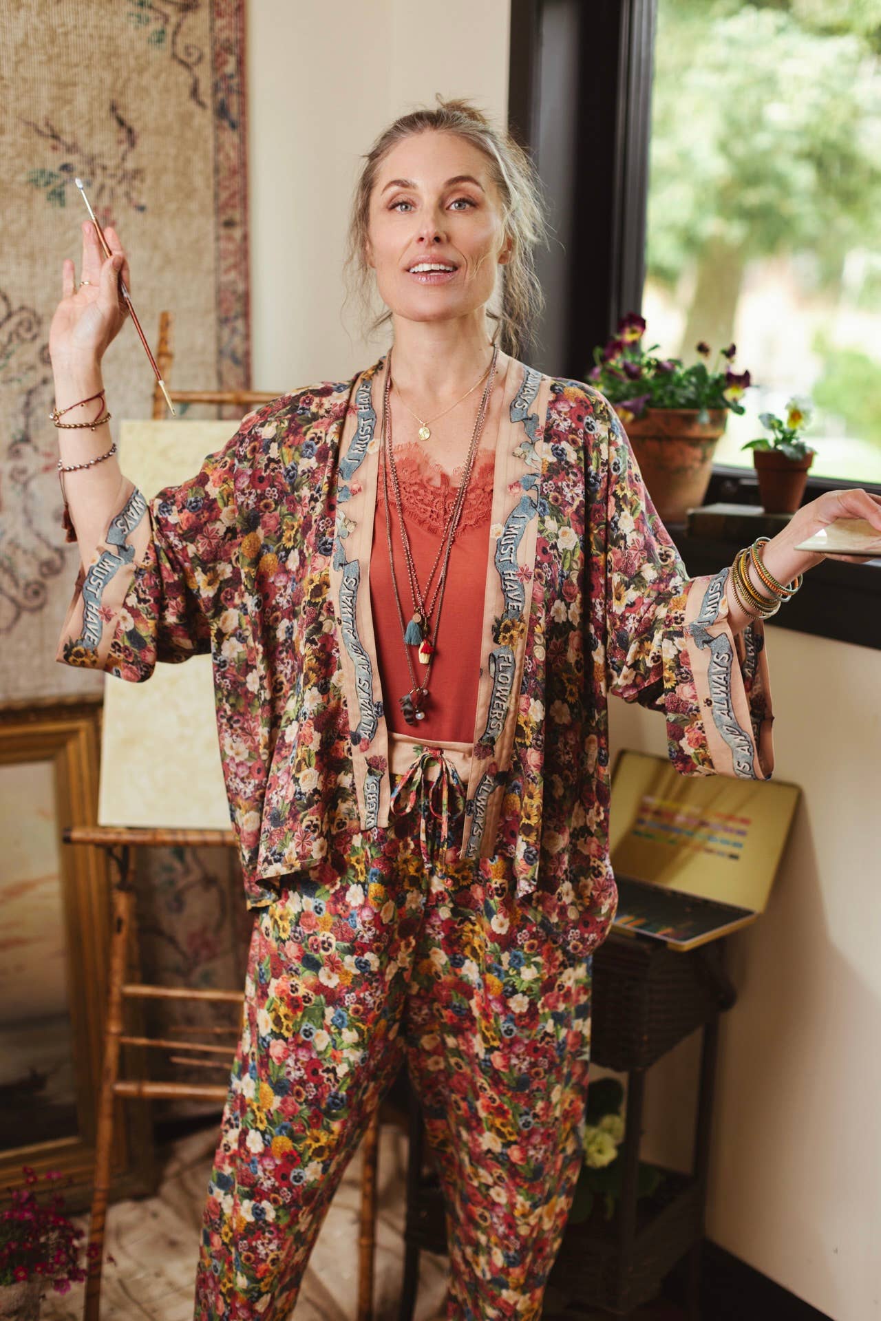 Art of Life Pixie Duster Cropped Kimono w/ Palette, Flowers - ivyandlavyboutique Market of Stars