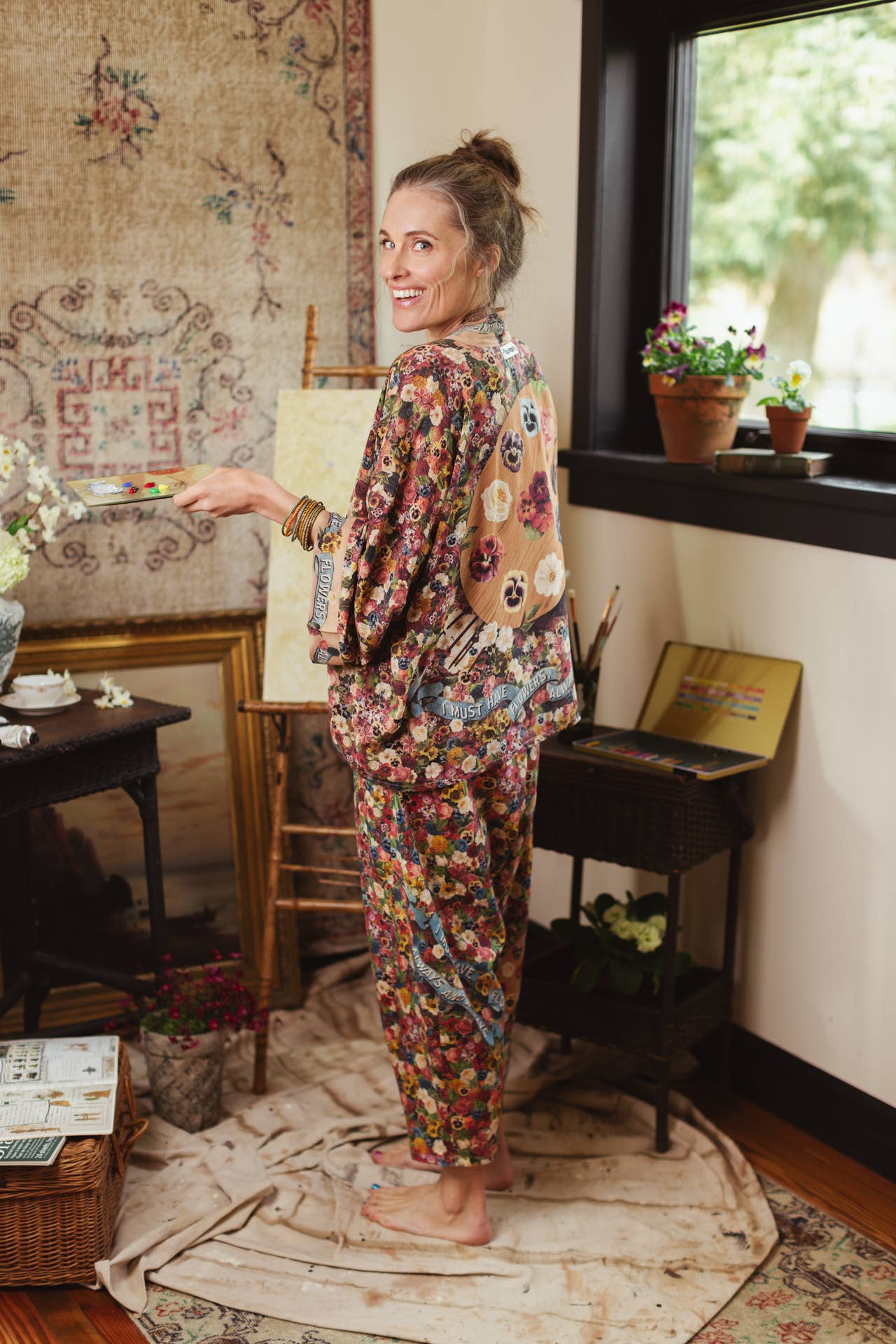 Art of Life Pixie Duster Cropped Kimono w/ Palette, Flowers - ivyandlavyboutique Market of Stars