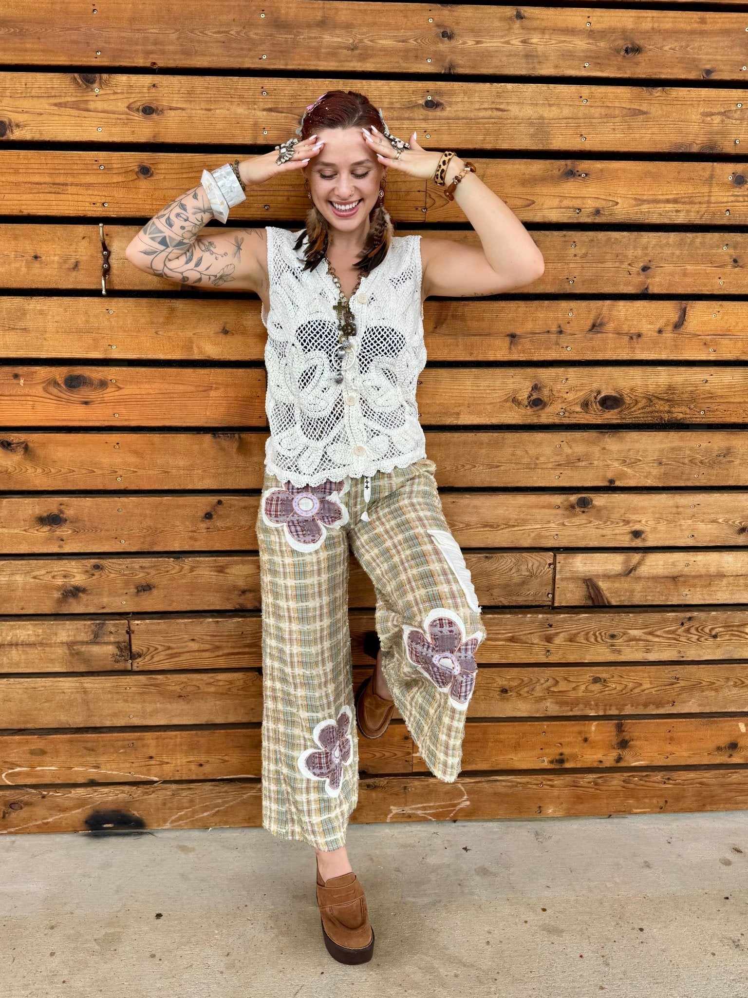 Avery Round neck sleeveless crochet vest top - ivyandlavyboutique Pol Clothing