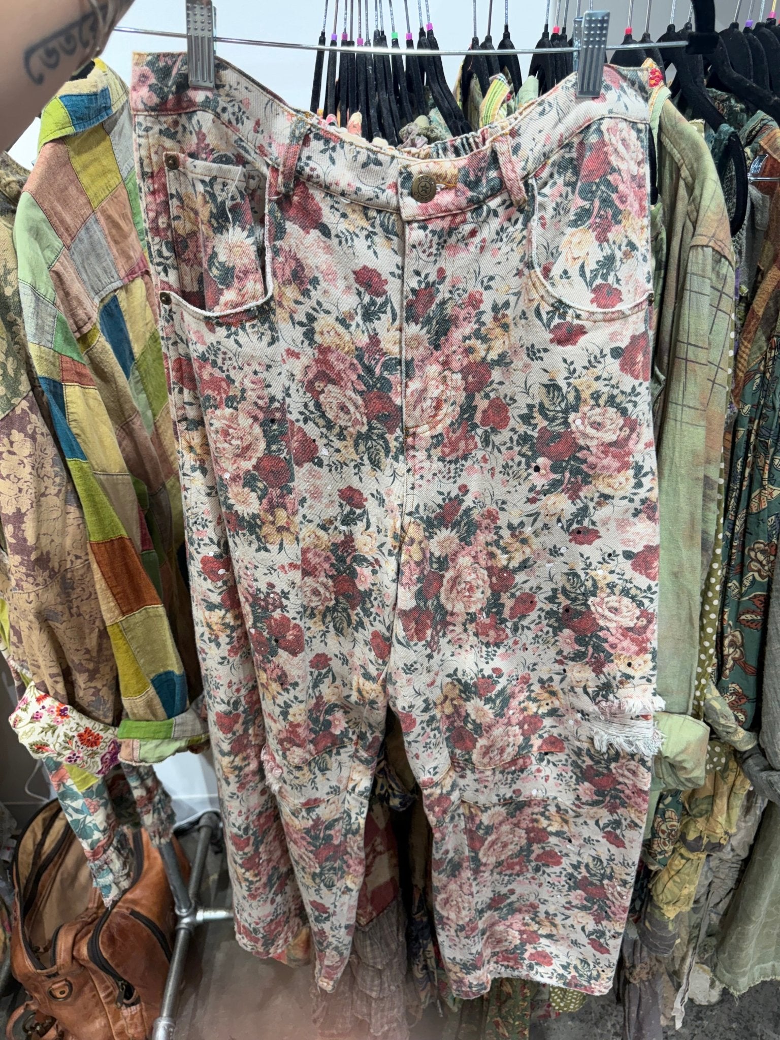 Barrel Of Dreams Rose Garden - ivyandlavyboutique Jaded Gypsy