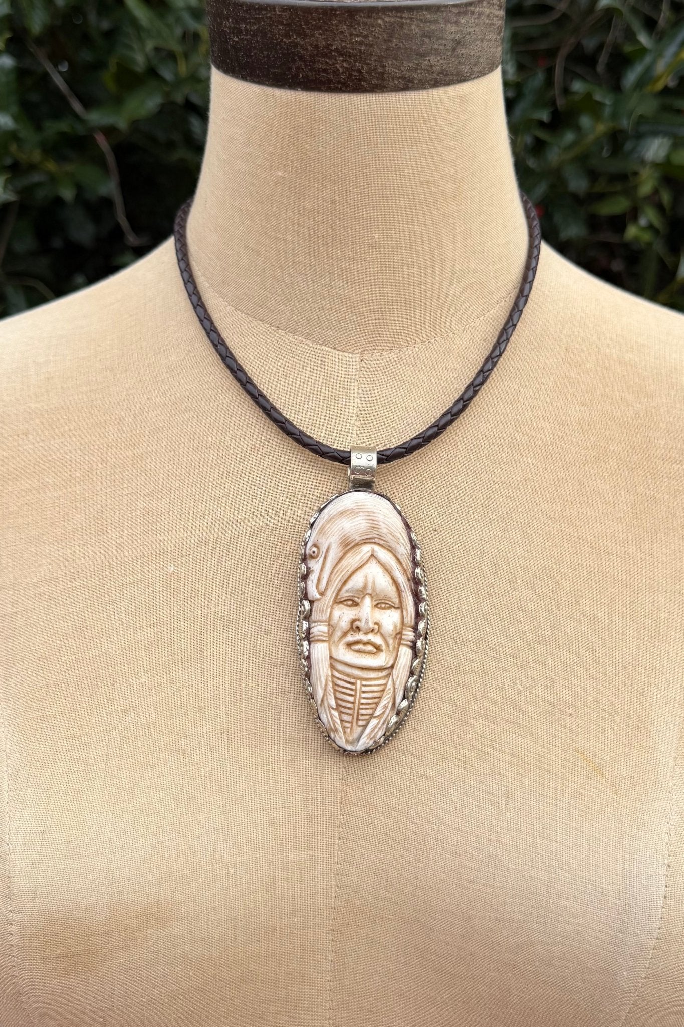 Be Fierce Choker Necklace - ivyandlavyboutique ivyandlavyboutique