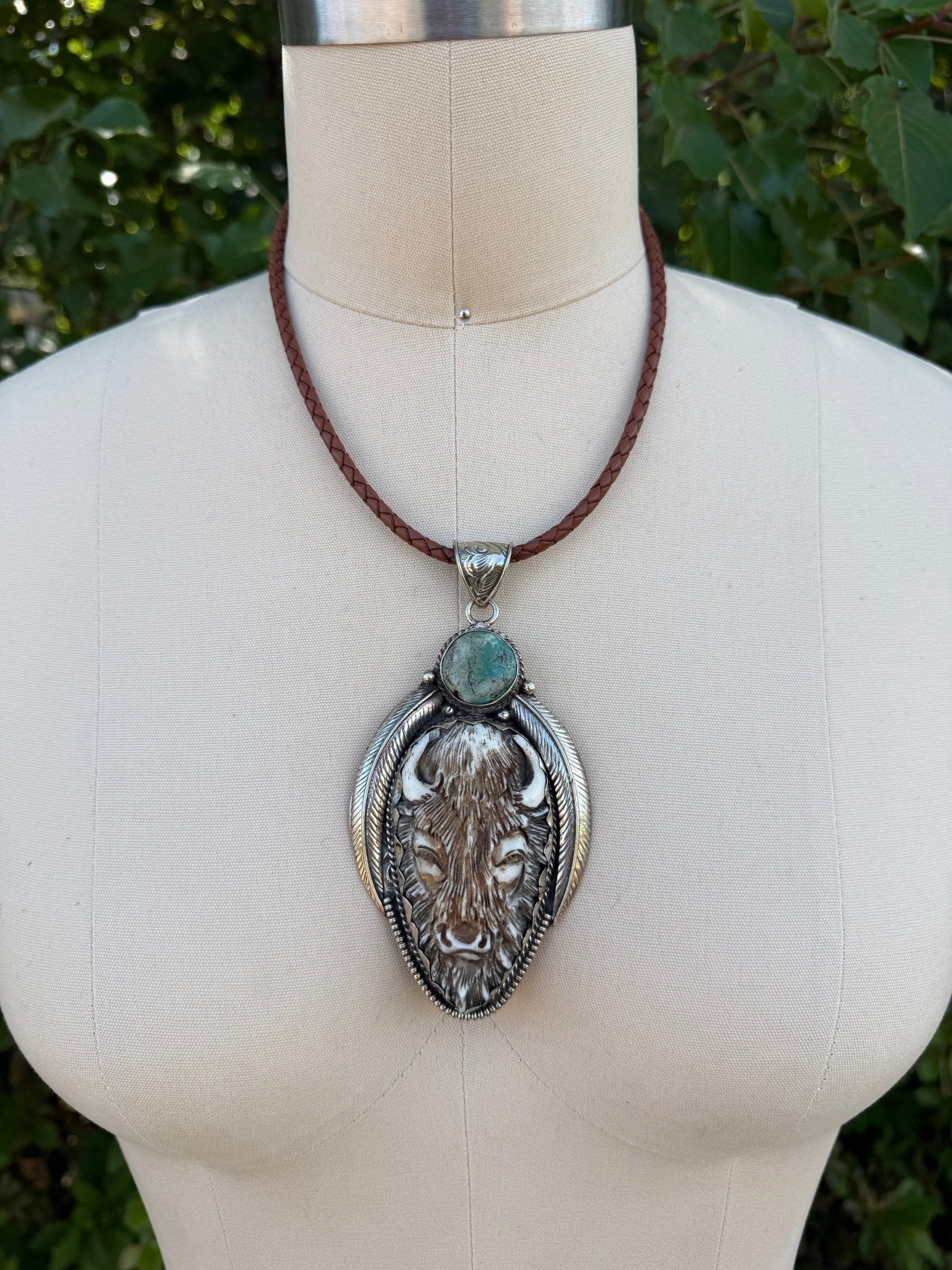 Bison Head w/ Turquoise Choker - ivyandlavyboutique ivyandlavyboutique