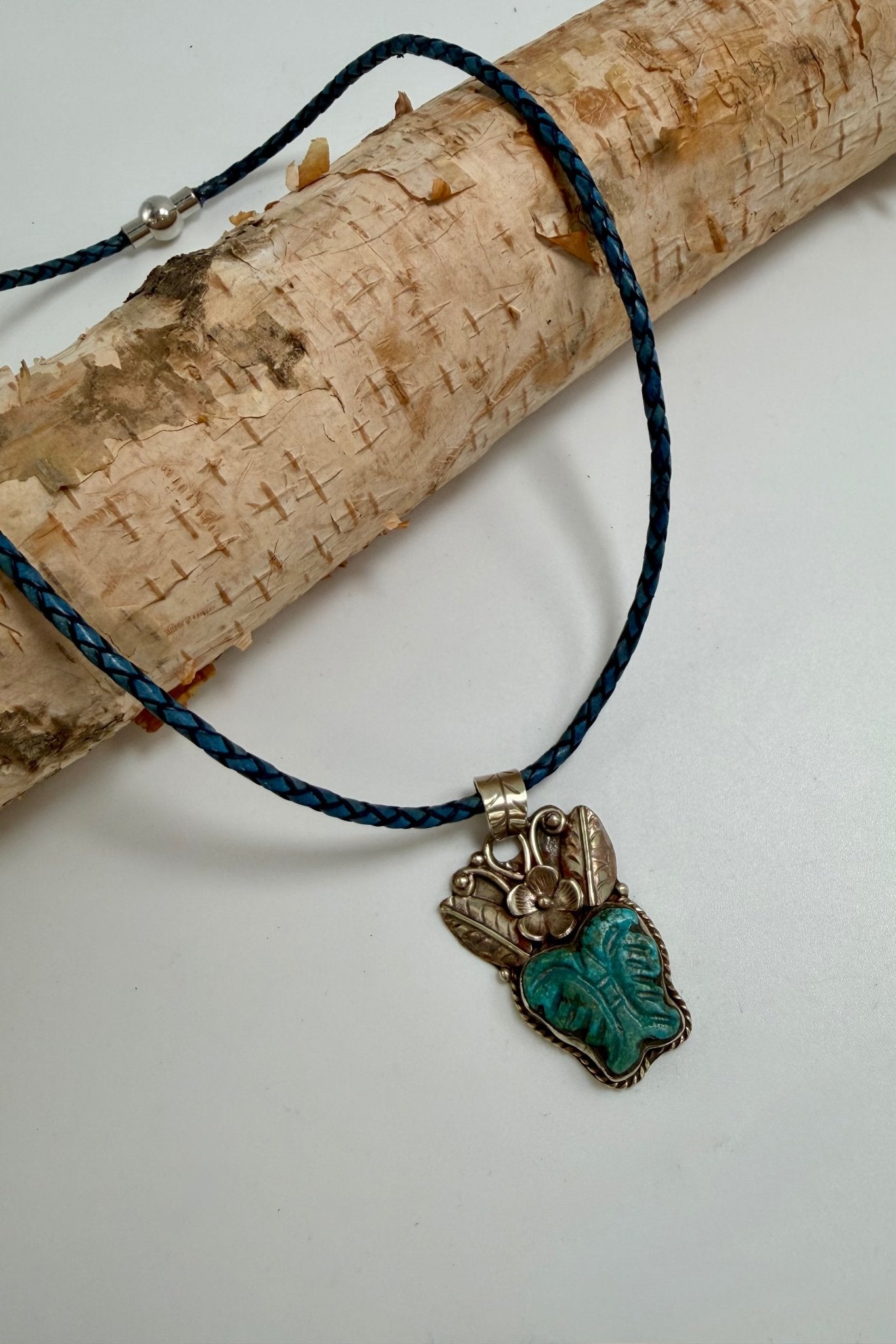 Blissful Blue Butterfly Choker Necklace - ivyandlavyboutique ivyandlavyboutique