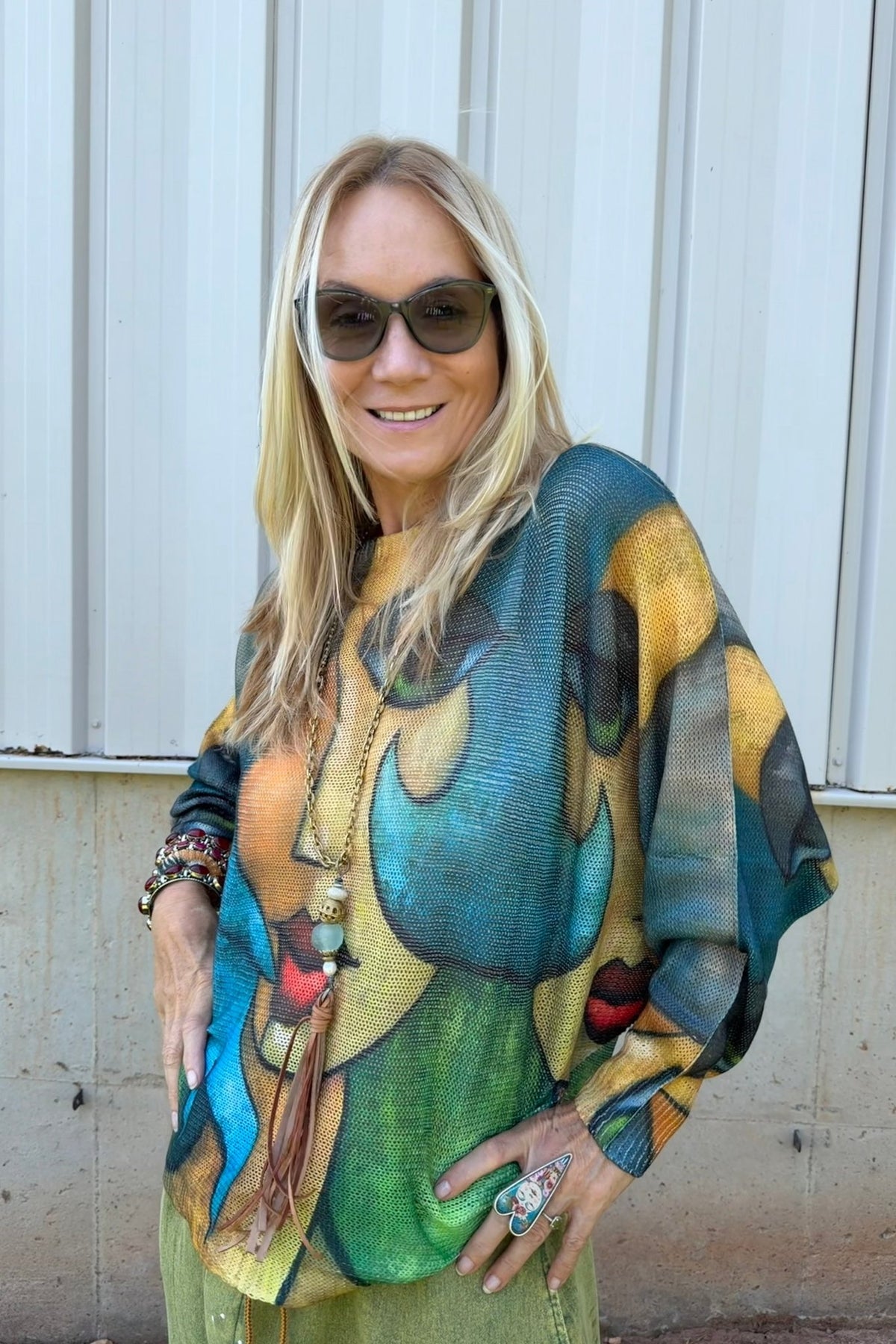 Blue " Picasso" V-Neck Knit Printed Sweater - ivyandlavyboutique LOOWIE