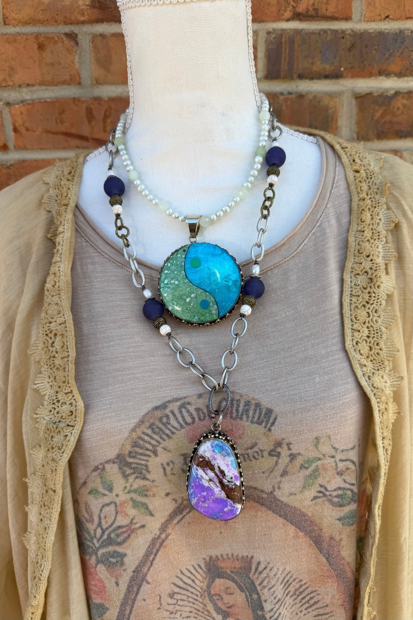 Blues and Greens Ying Yang Necklace - ivyandlavyboutique ivyandlavyboutique