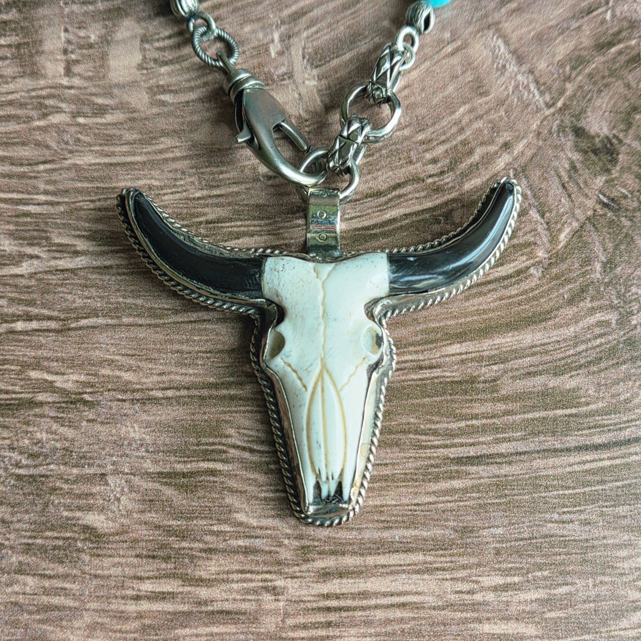Bone Longhorn Tibetan Pendant Beaded Necklace - ivyandlavyboutique ZINC Designs
