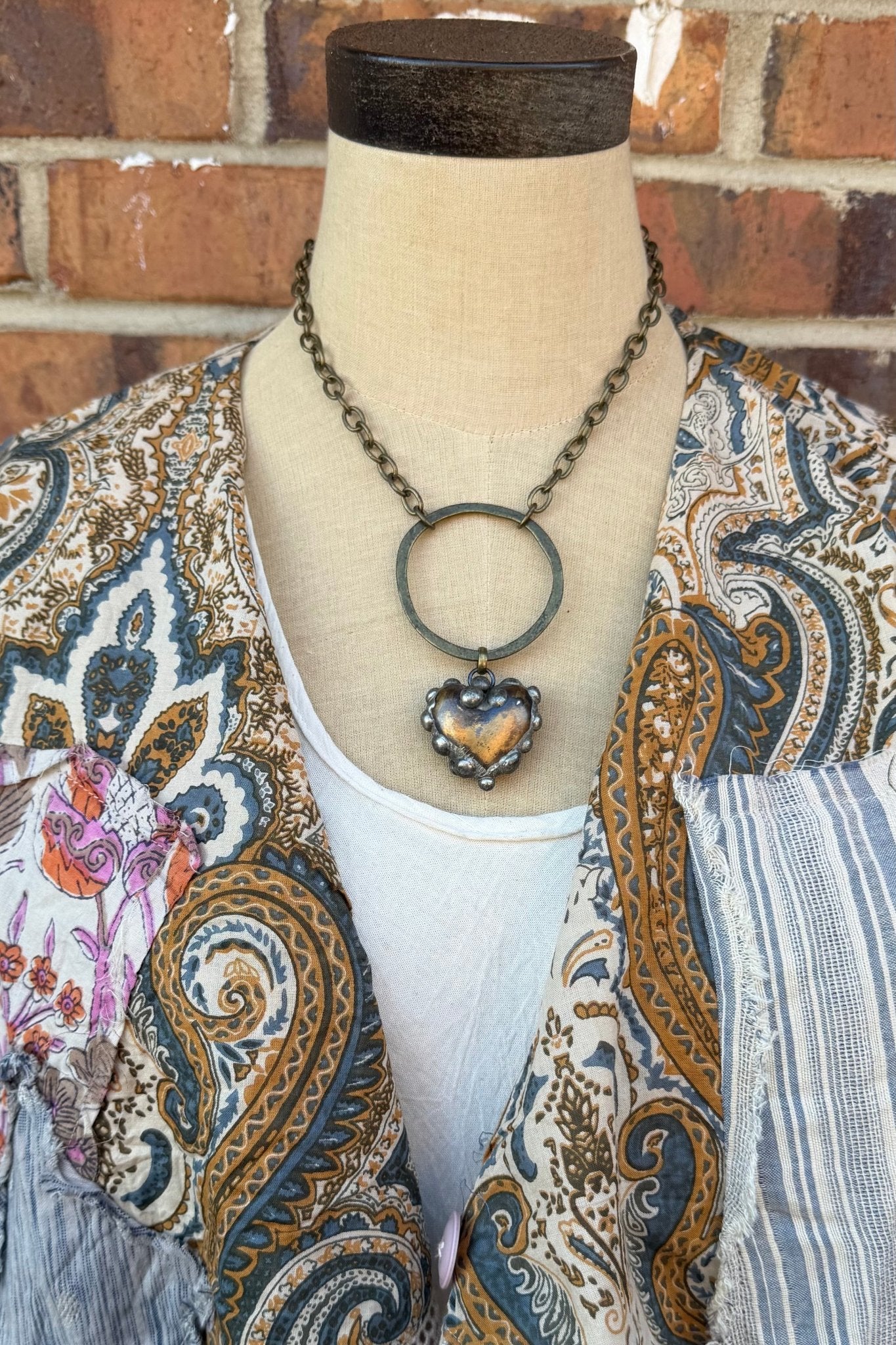 Brass & Circle Necklace - ivyandlavyboutique ivyandlavyboutique