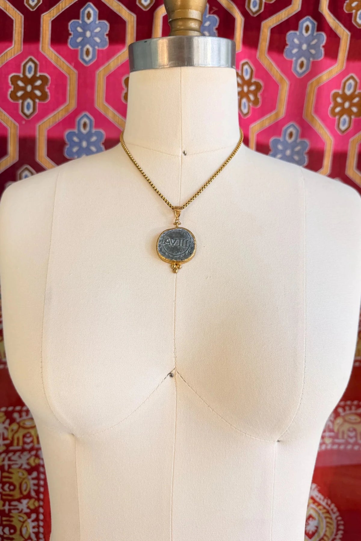 Brass Medallion Necklace - ivyandlavyboutique ivyandlavyboutique