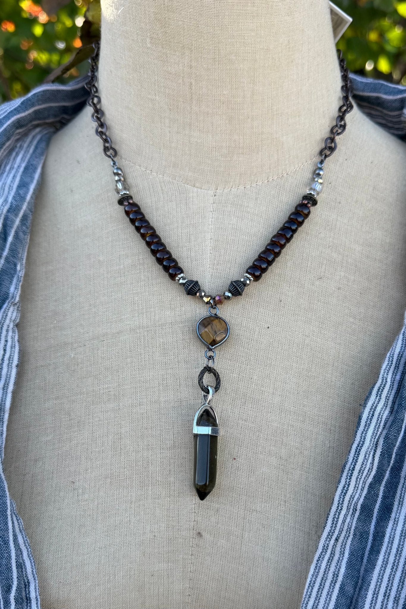 Brown Short Simple Y On Chain w/Point - ivyandlavyboutique Lost & Found Trading