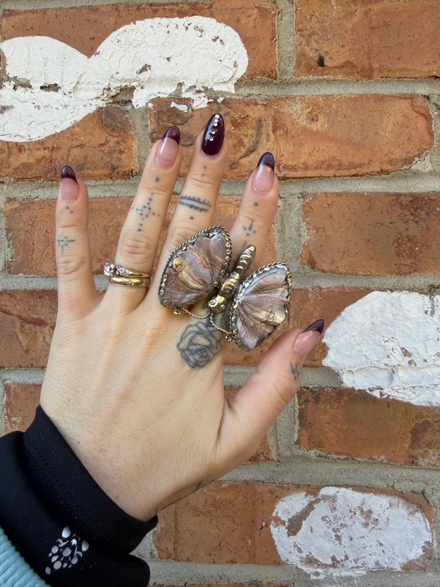 Bugging Out Butterfly Ring - ivyandlavyboutique ivyandlavyboutique