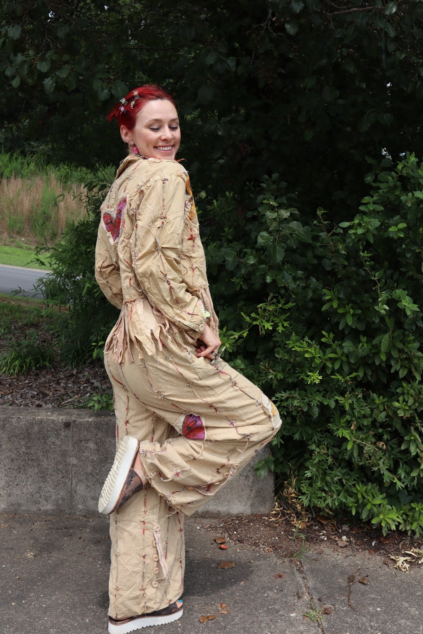 Bumble Bee Rose Jacket - ivyandlavyboutique A Rare Bird Shop