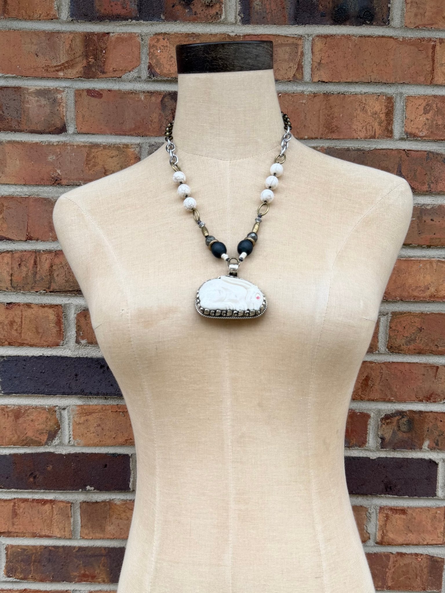 Bunny Handmade Necklace - ivyandlavyboutique ivyandlavyboutique