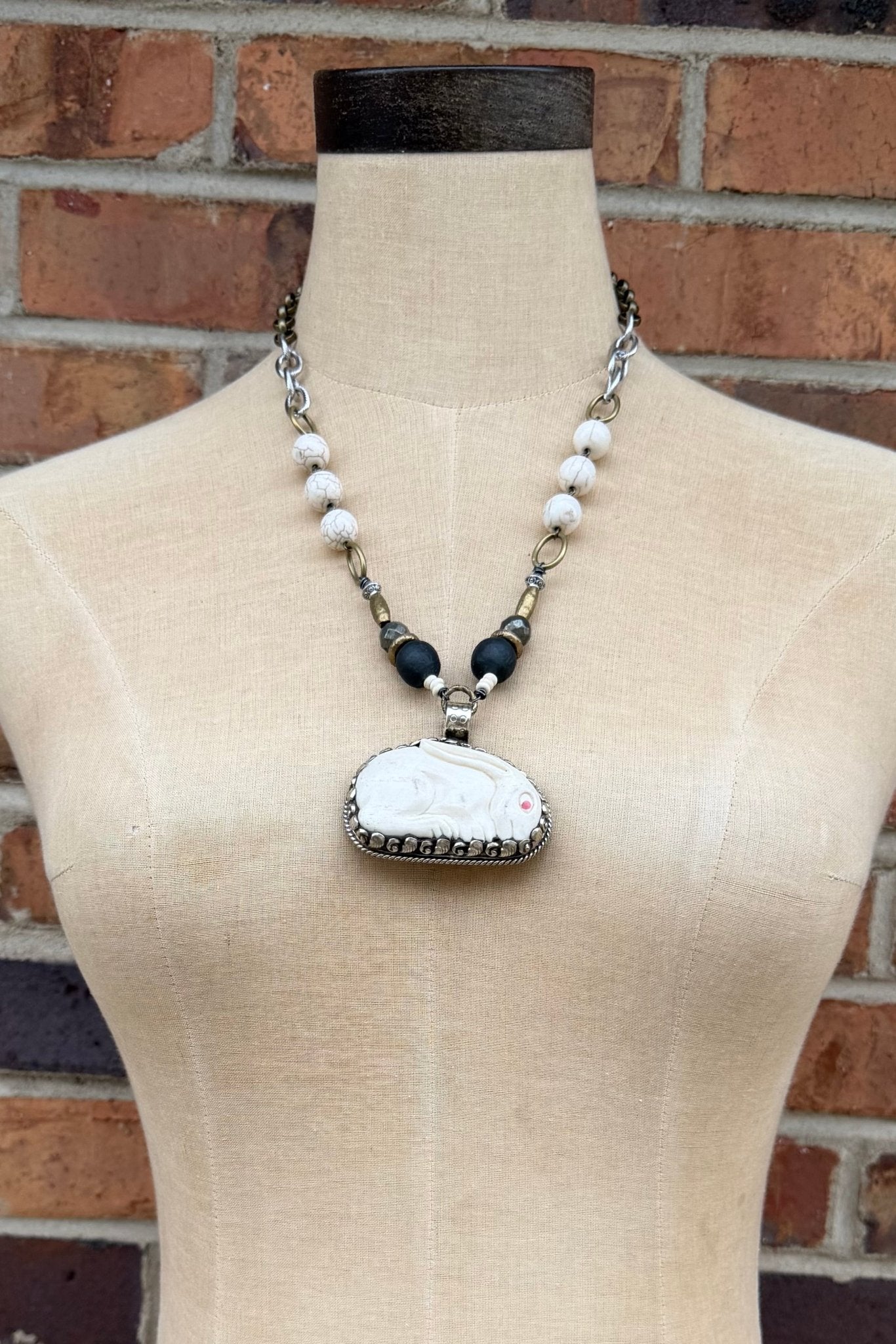 Bunny Handmade Necklace - ivyandlavyboutique ivyandlavyboutique