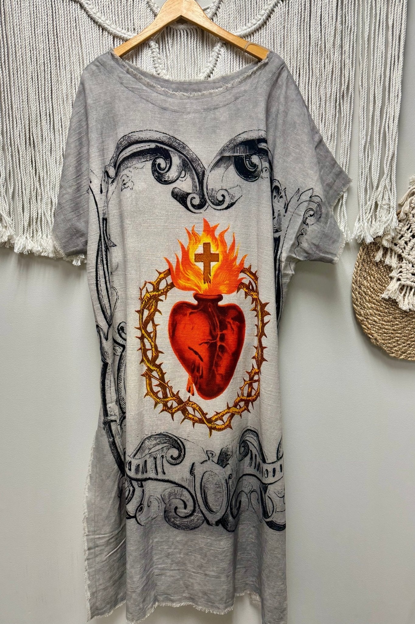Burning Heart Hi Lo (Sacred Heart) - ivyandlavyboutique I LOVE LINEN