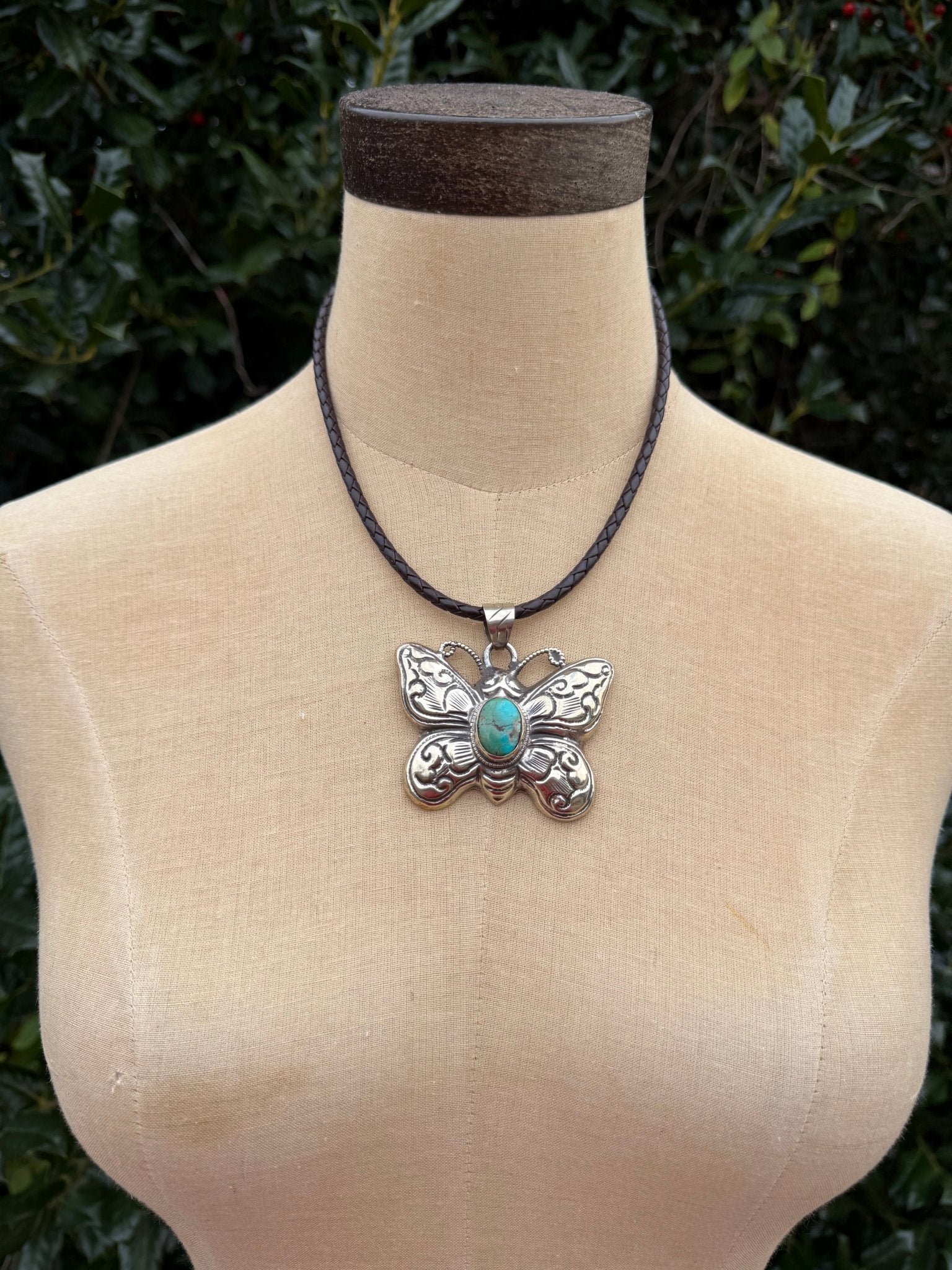 Butterfly Bliss Choker on Leather - ivyandlavyboutique ivyandlavyboutique