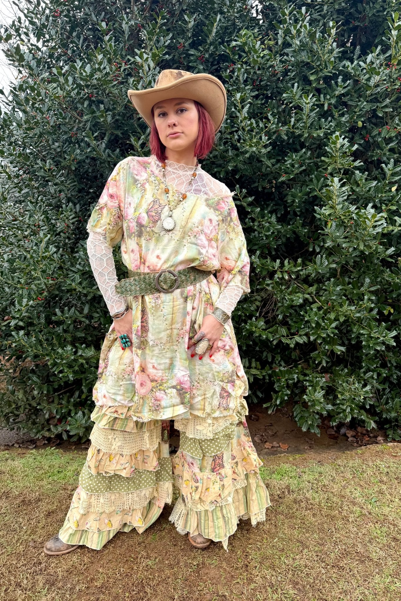 Butterfly Ruffle Pant - ivyandlavyboutique A Rare Bird Shop