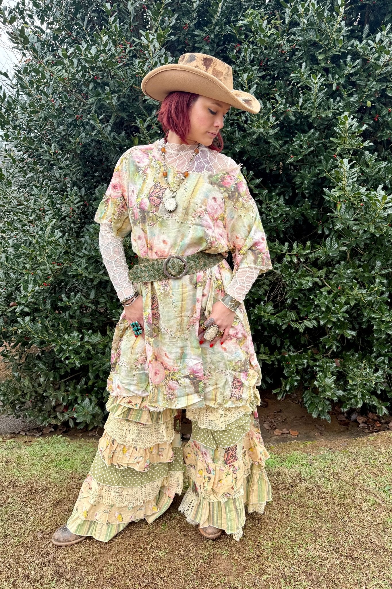 Butterfly Ruffle Pant - ivyandlavyboutique A Rare Bird Shop