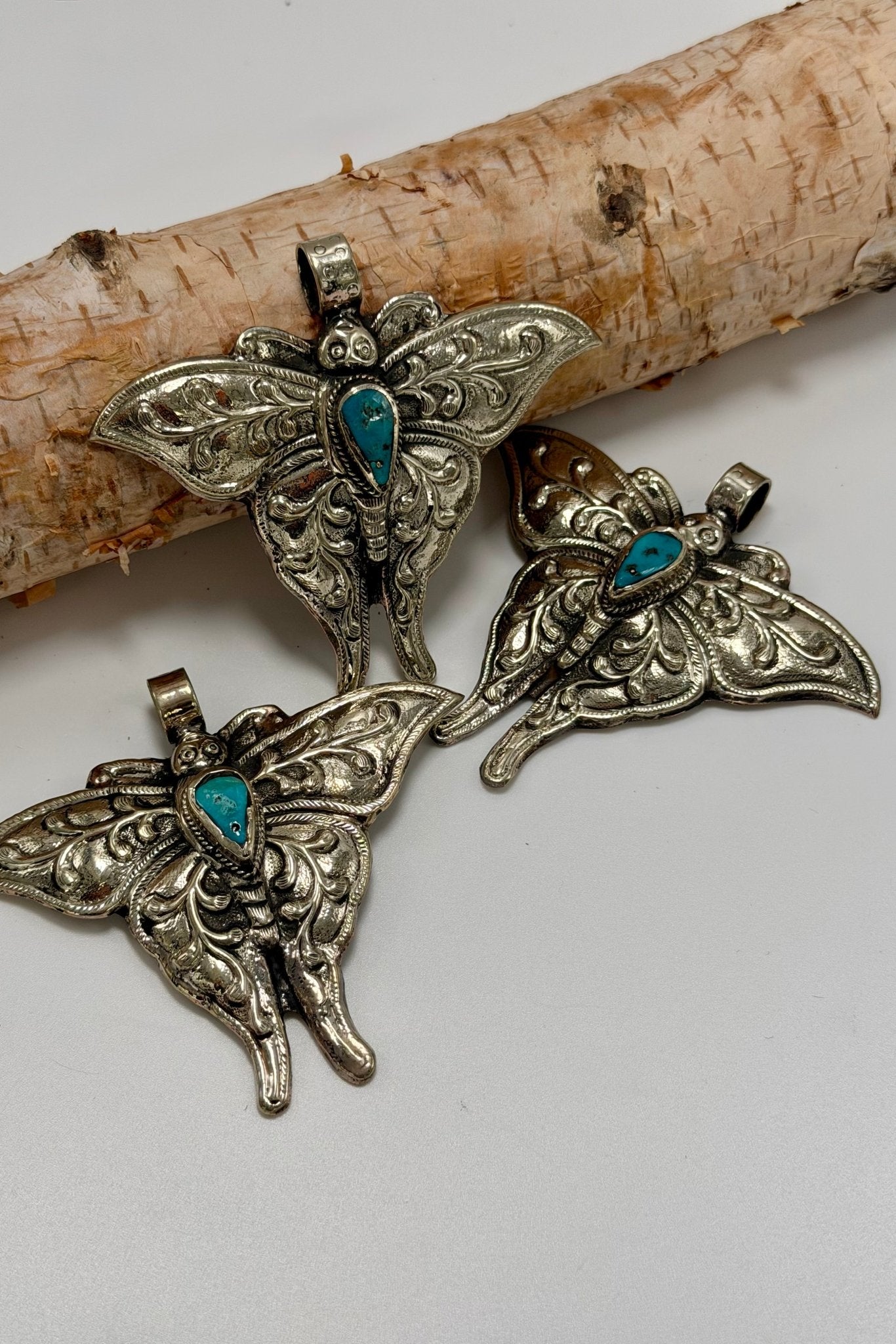 Butterfly w/ Turquoise Pendant - ivyandlavyboutique ivyandlavyboutique
