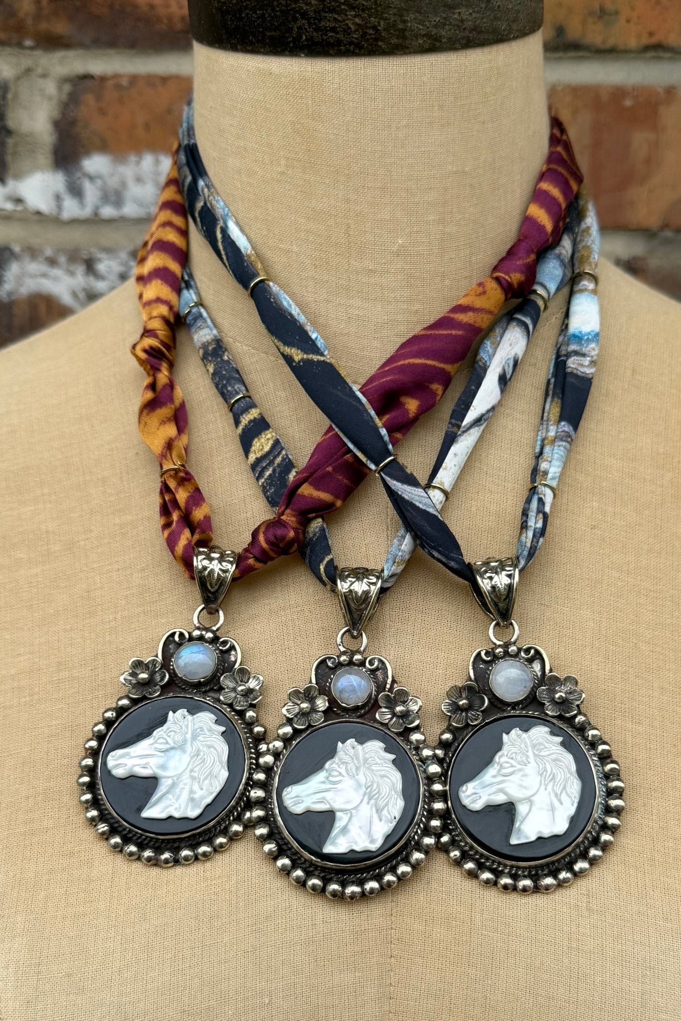 Cameo Horse Head on Fabric Choker - ivyandlavyboutique ivyandlavyboutique