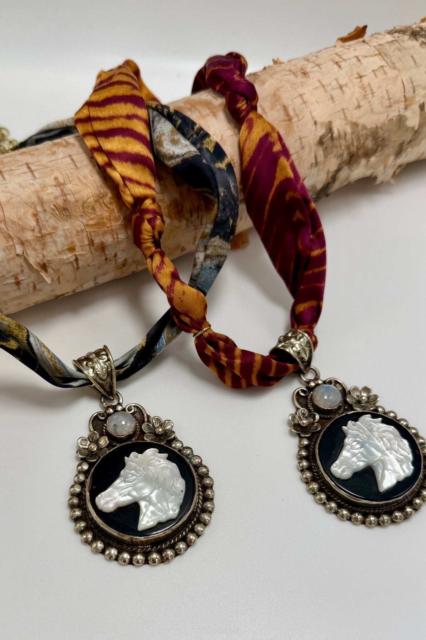 Cameo Horse Head on Fabric Choker - ivyandlavyboutique ivyandlavyboutique