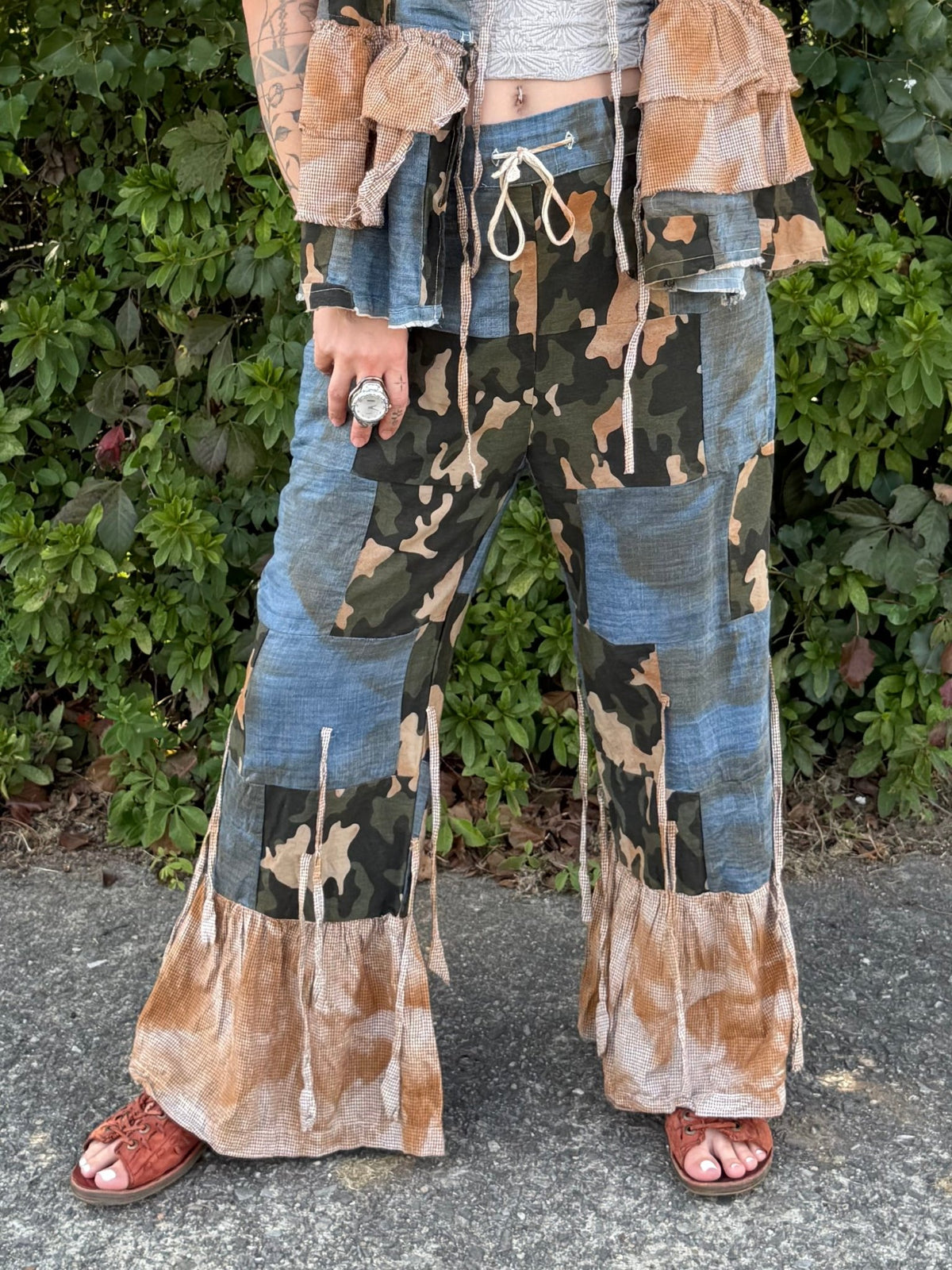 Camo Tough Pant - ivyandlavyboutique A Rare Bird Shop