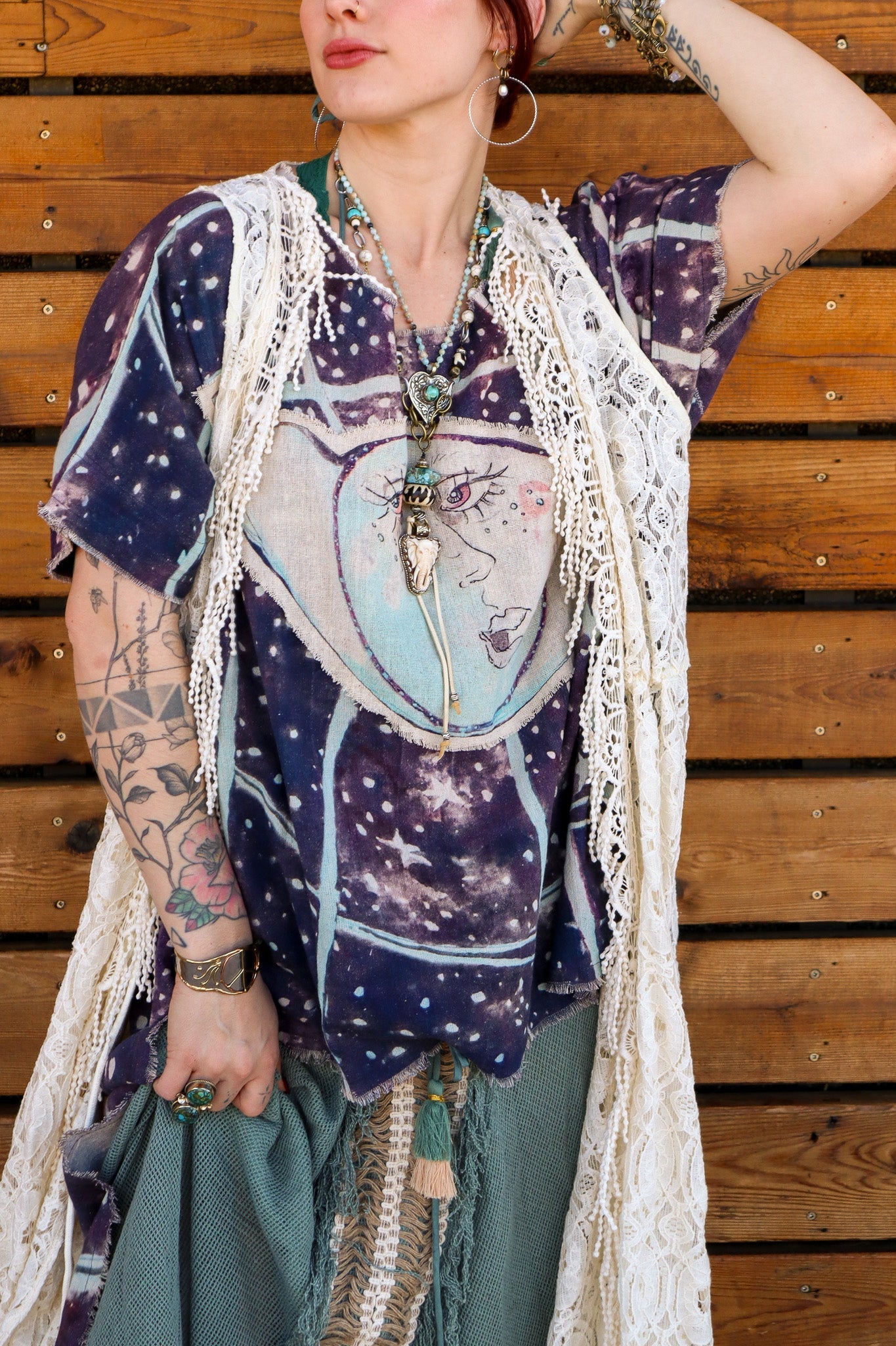 Carved Elephant Necklace - ivyandlavyboutique ivyandlavyboutique