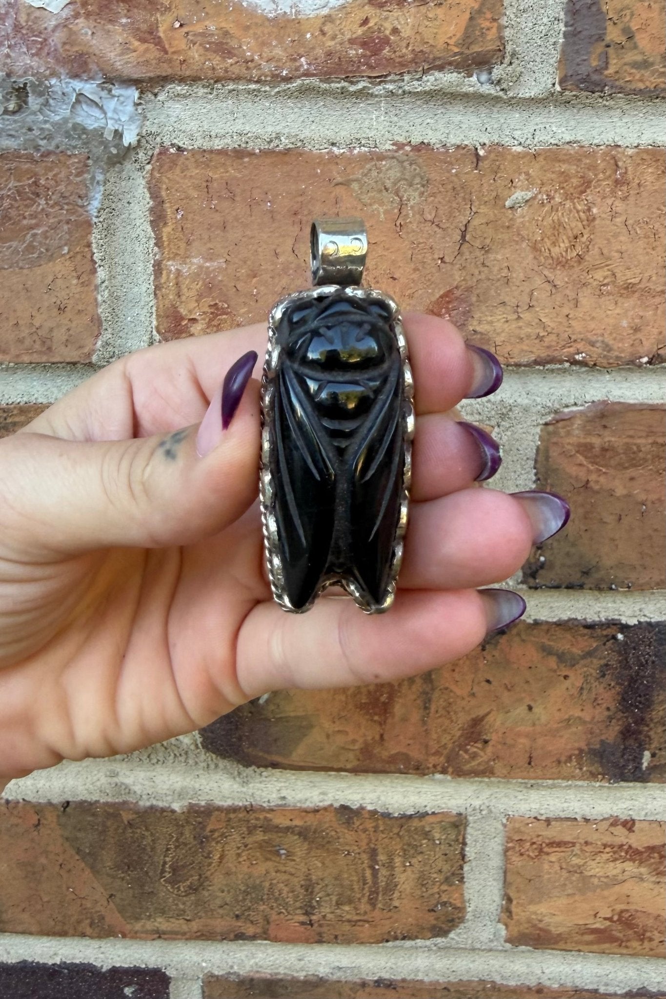 Cicadas Carved Onyx Pemdant - ivyandlavyboutique ivyandlavyboutique