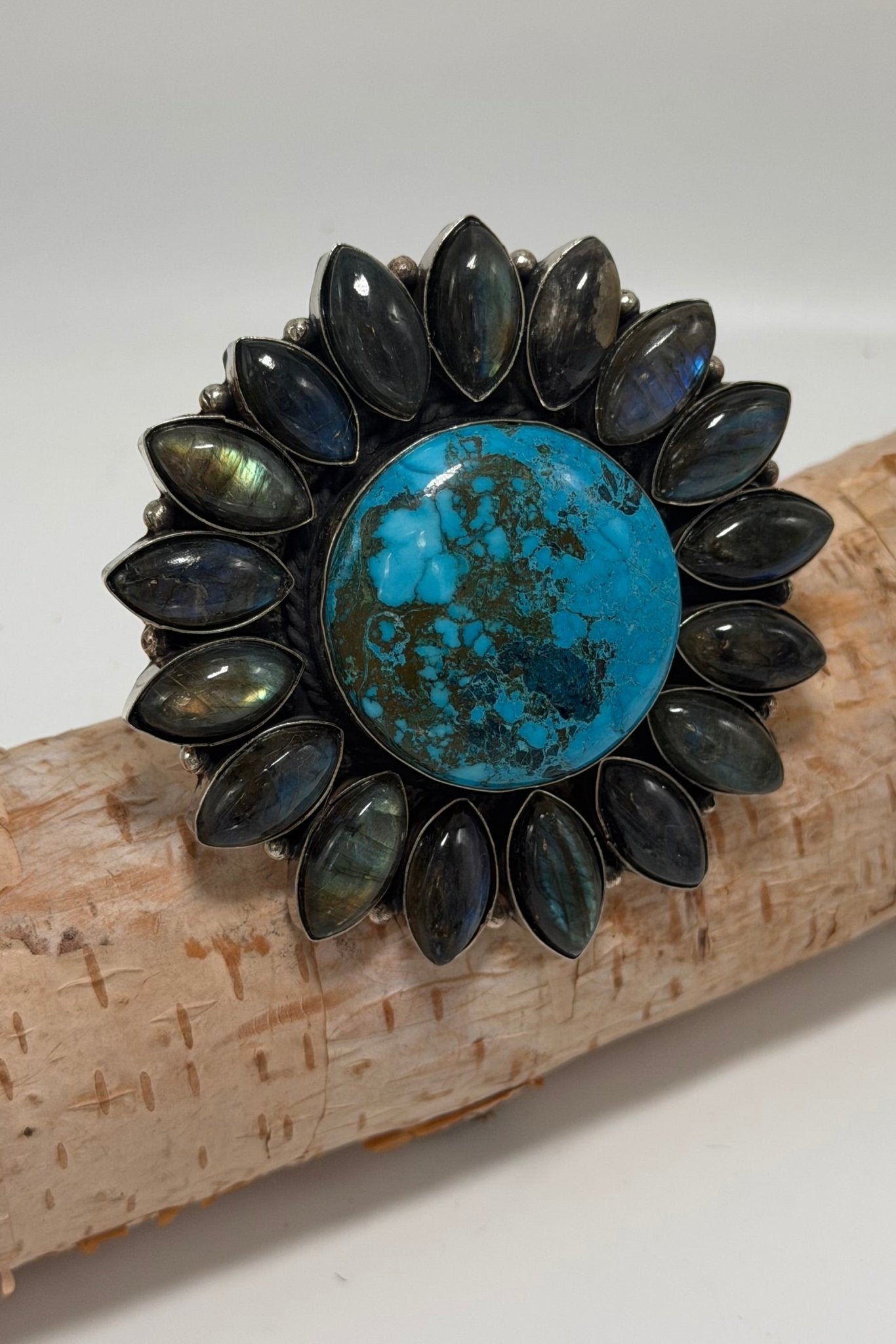 Circle Biggie Long Statement Ring - ivyandlavyboutique ivyandlavyboutique