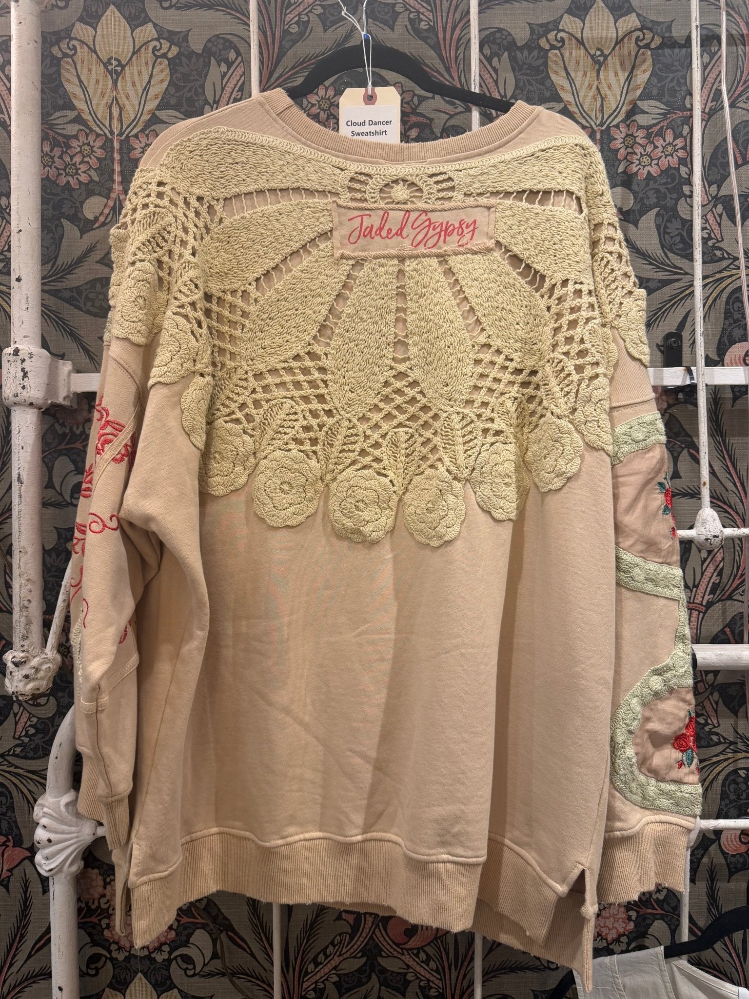 Cloud Dancer Sweatshirt - Preorder - ivyandlavyboutique Jaded Gypsy