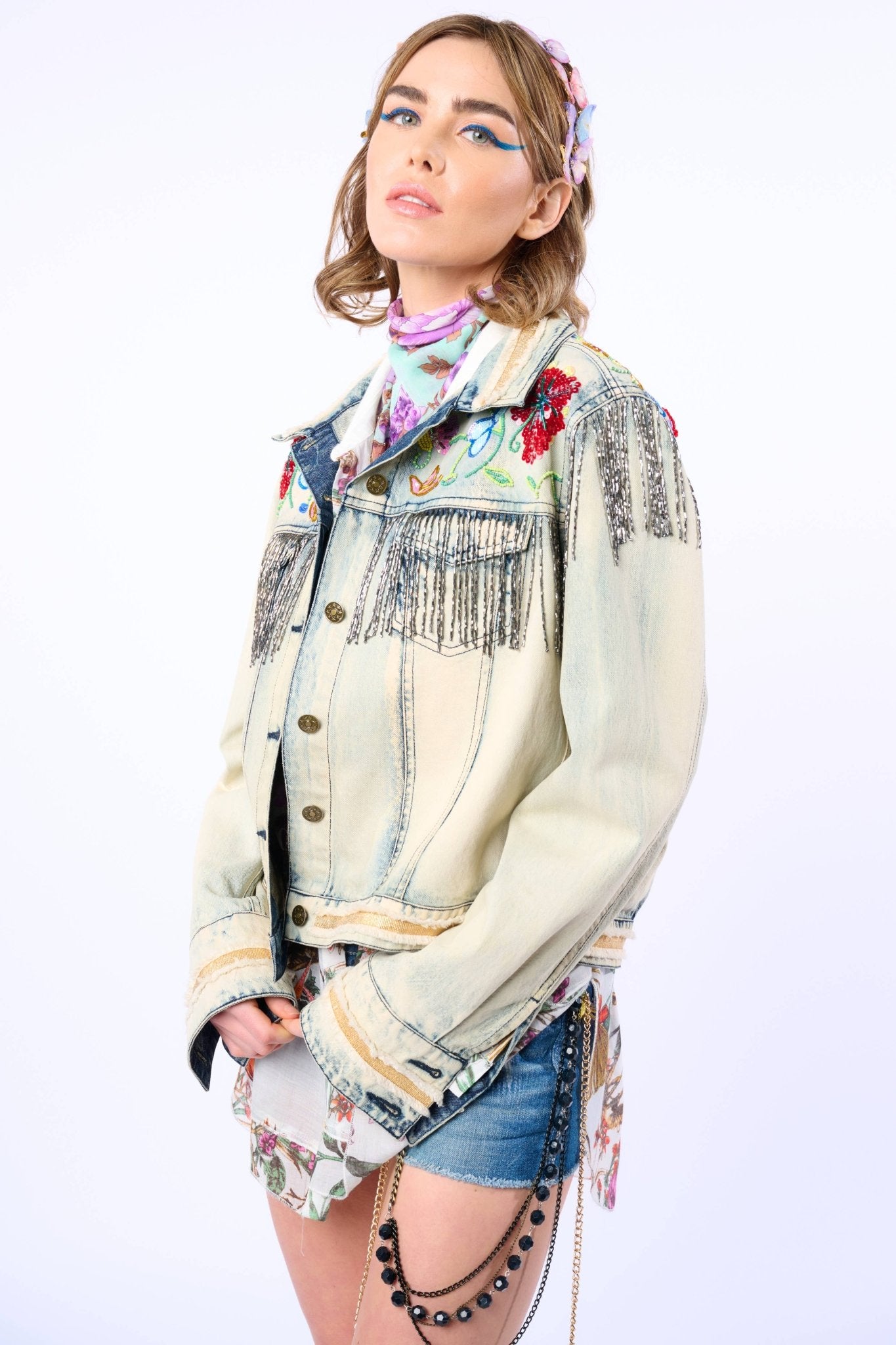 Country Queen Embellished Denim Jacket - ivyandlavyboutique Aratta