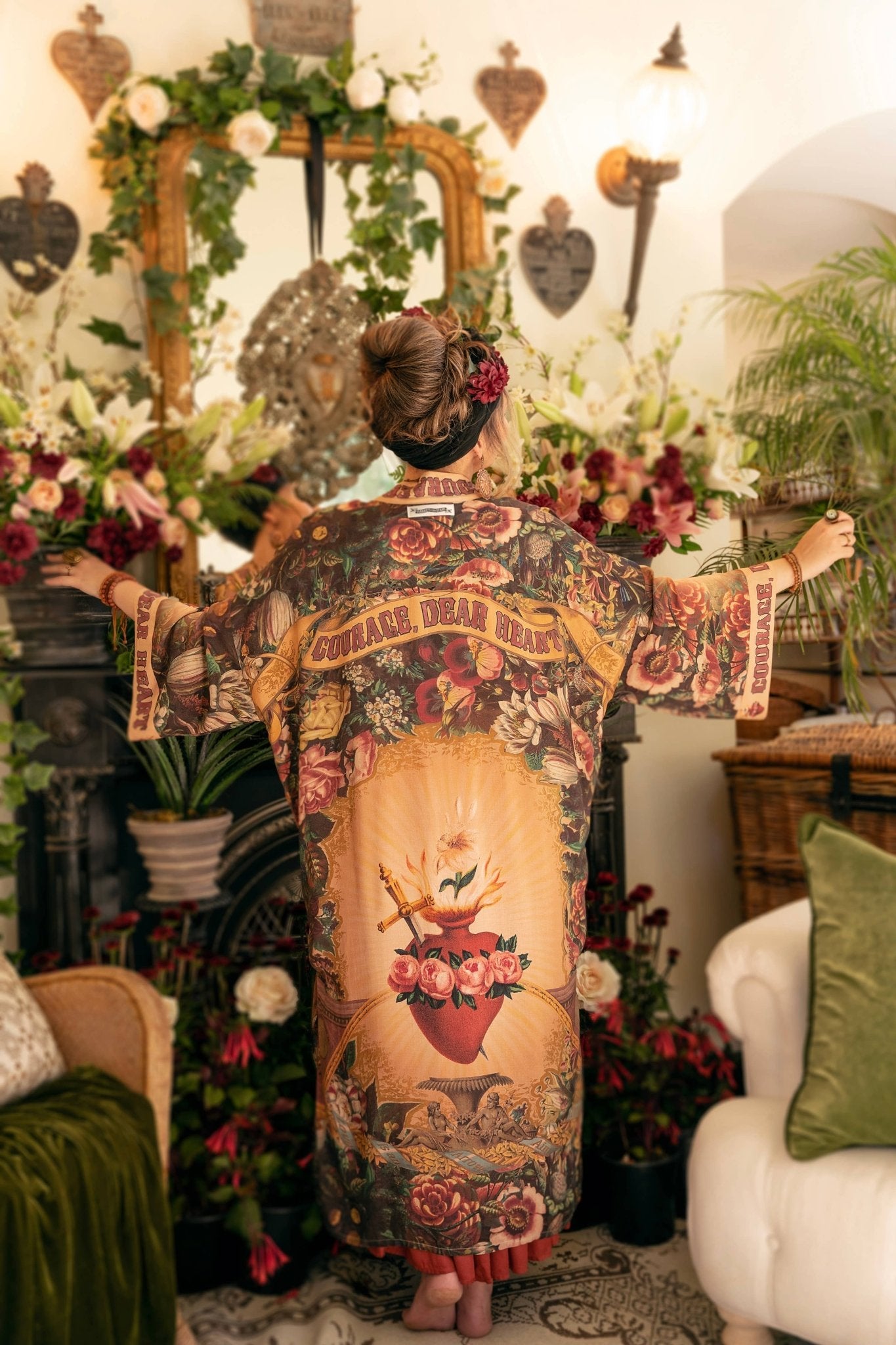 Courage Dear Heart Opera Duster Kimono Robe w/ Sacred Heart - ivyandlavyboutique Market of Stars