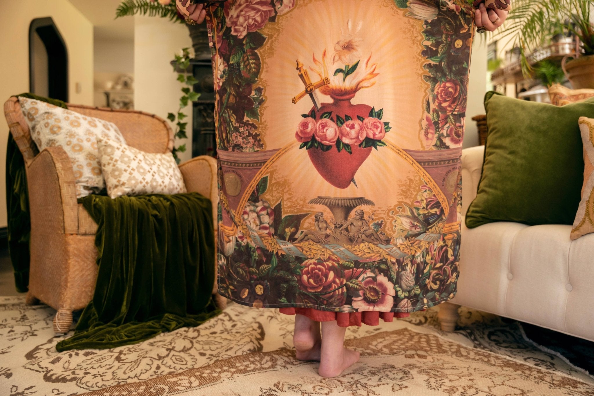 Courage Dear Heart Opera Duster Kimono Robe w/ Sacred Heart - ivyandlavyboutique Market of Stars