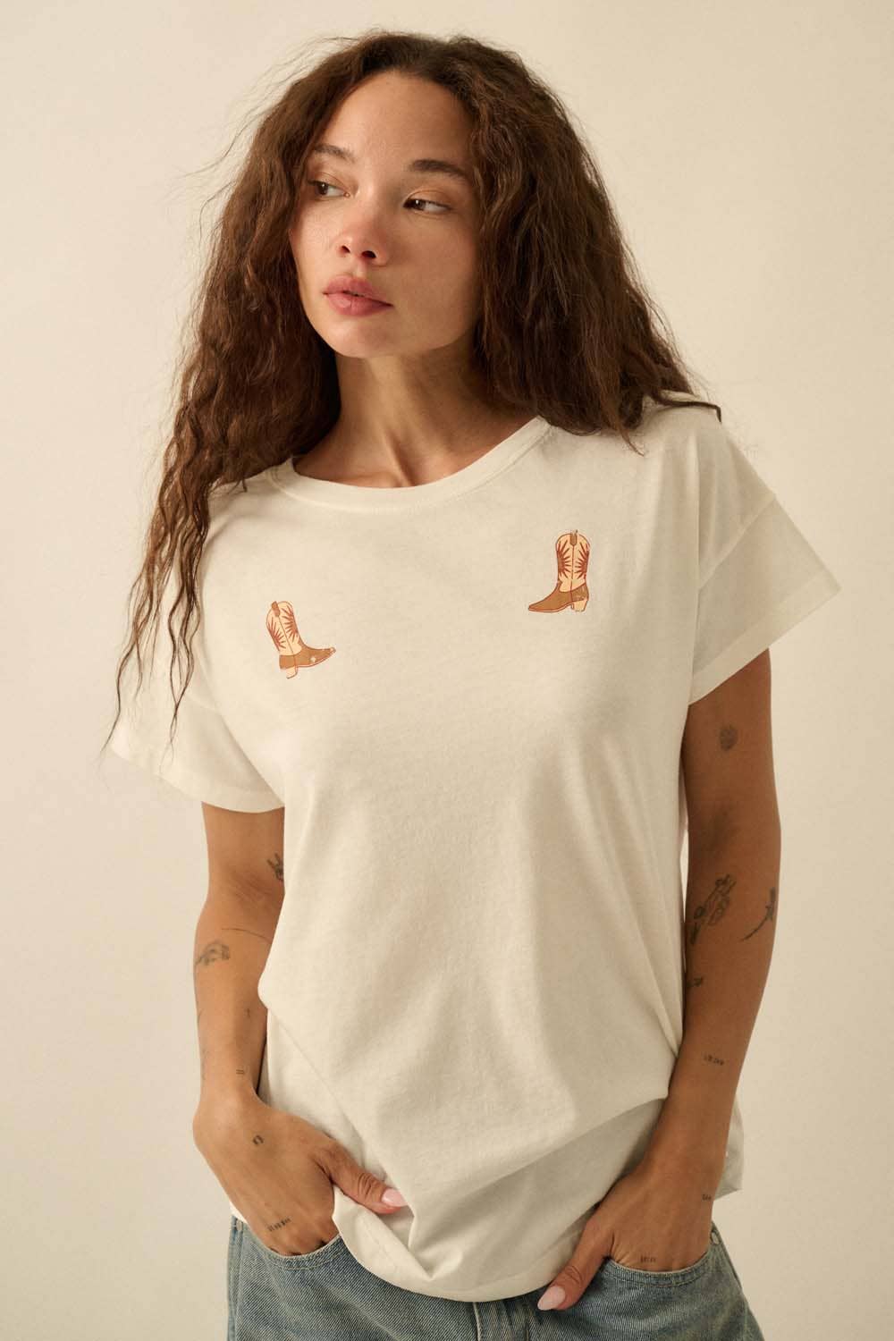 Cowboy Boot Round - Neck Vintage - Wash Top - ivyandlavyboutique Promesa USA