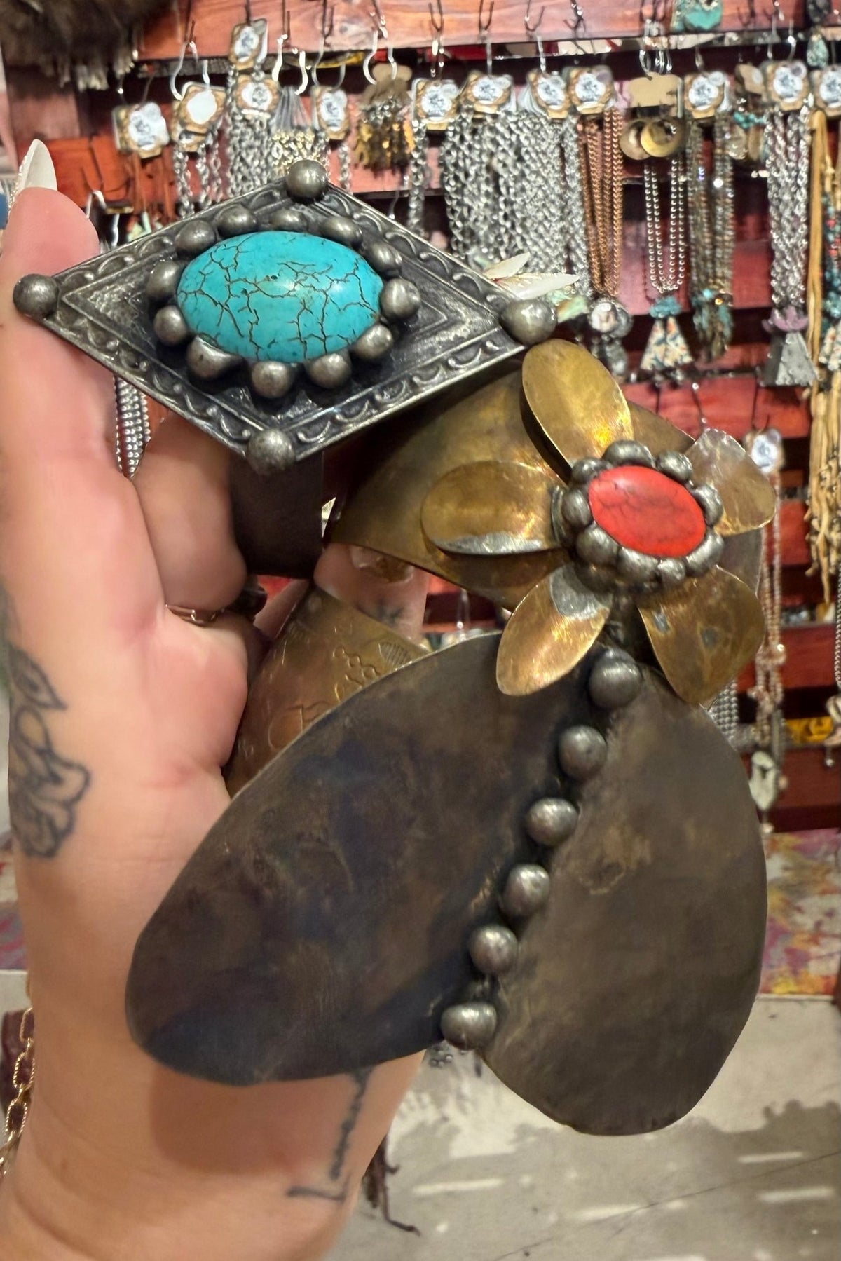 Cuff it Up Cuff - ivyandlavyboutique Art by Amy