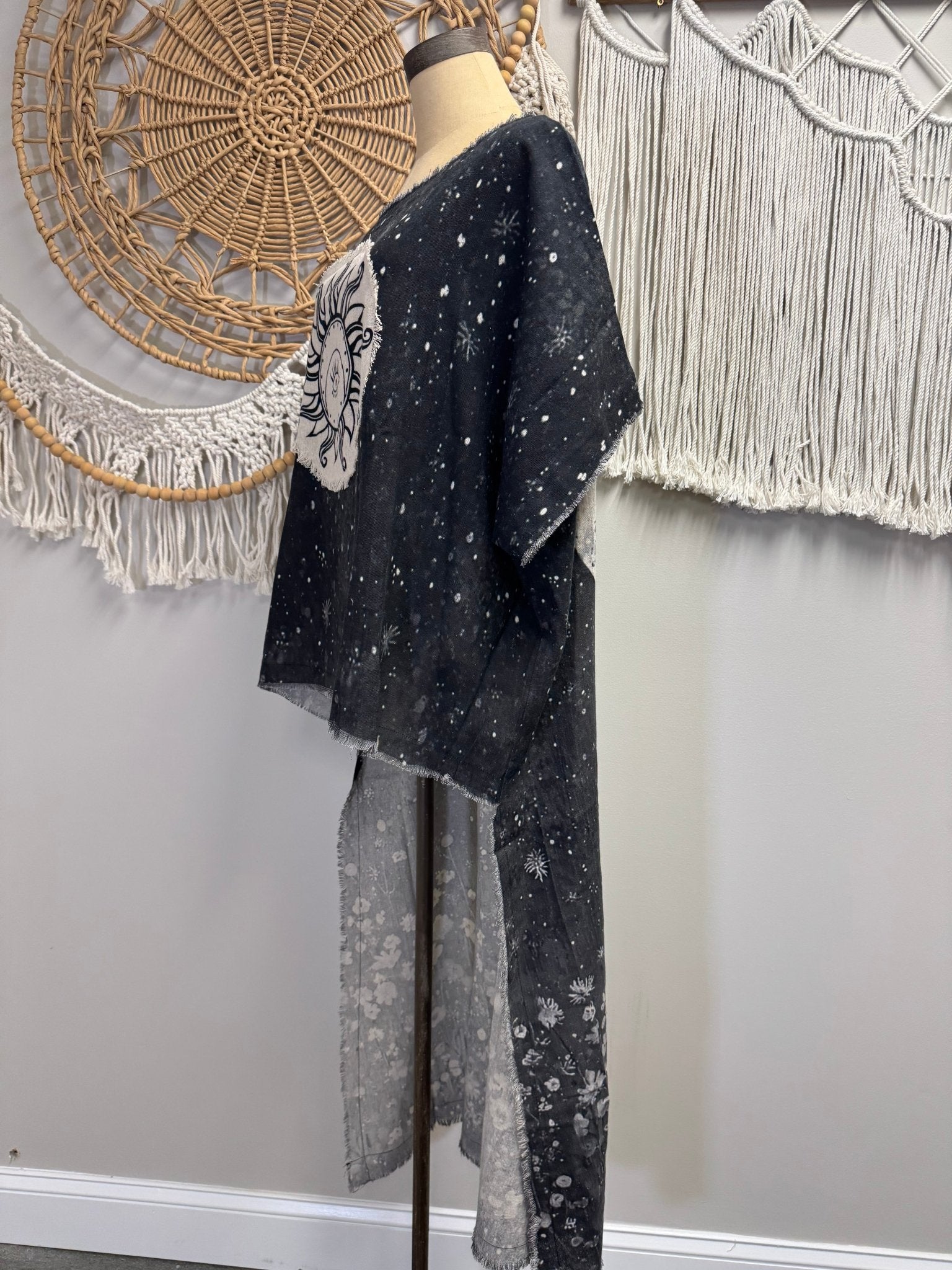 Dark Combo Starry Night Sky Dream Hi Lo Tunic Top - ivyandlavyboutique LeParisPetit by I Love Linen
