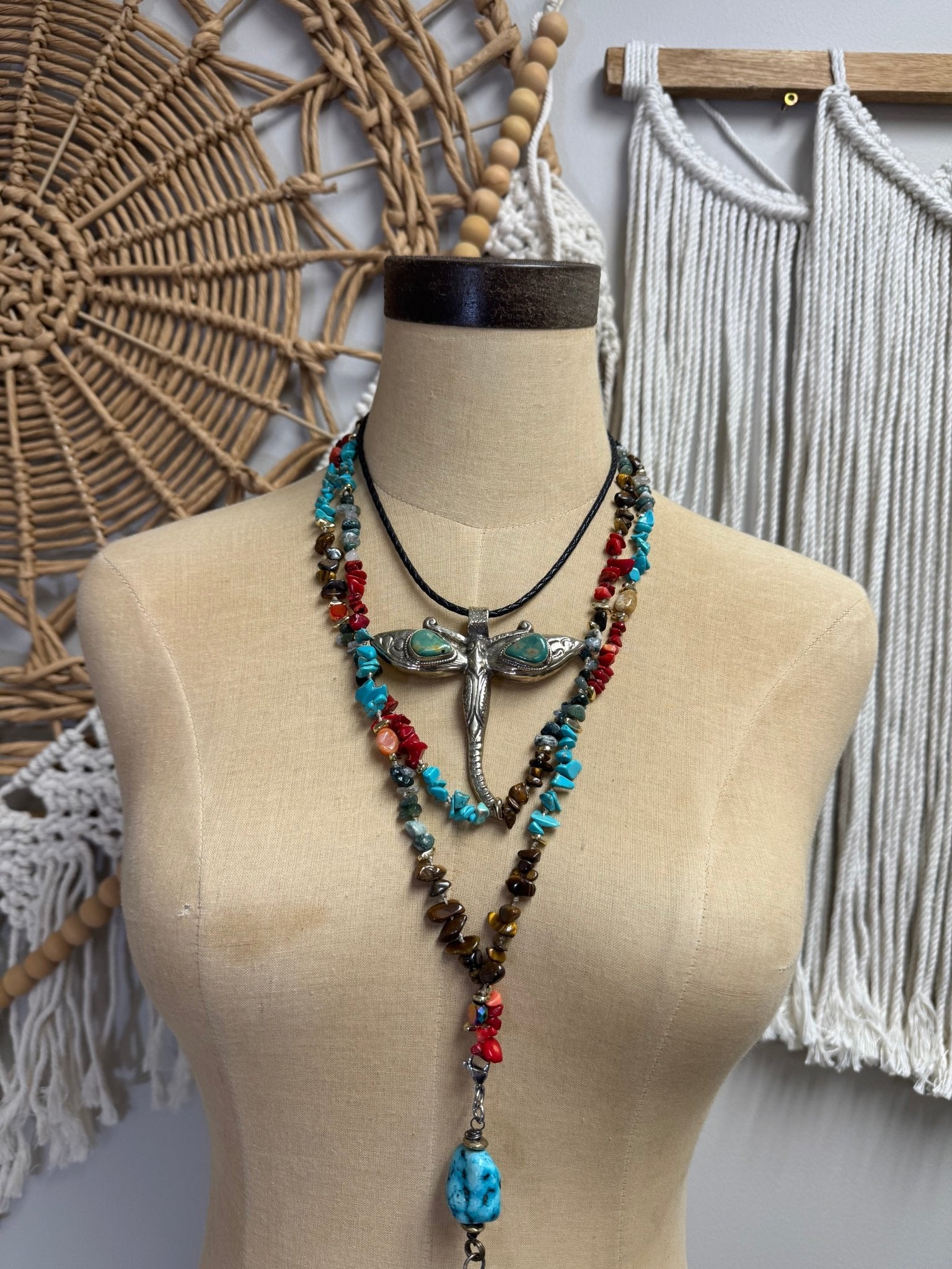 Dragonfly Vibes Choker on Leather - ivyandlavyboutique ivyandlavyboutique