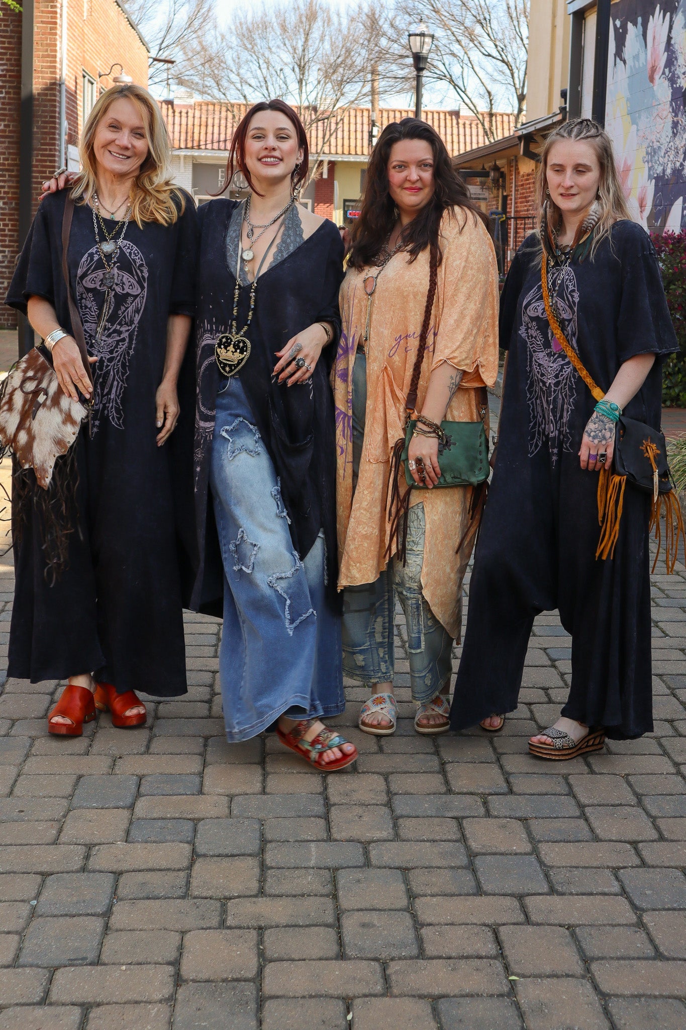 Dream Split Sun Printed Muu Tee - ivyandlavyboutique Kantha Bea