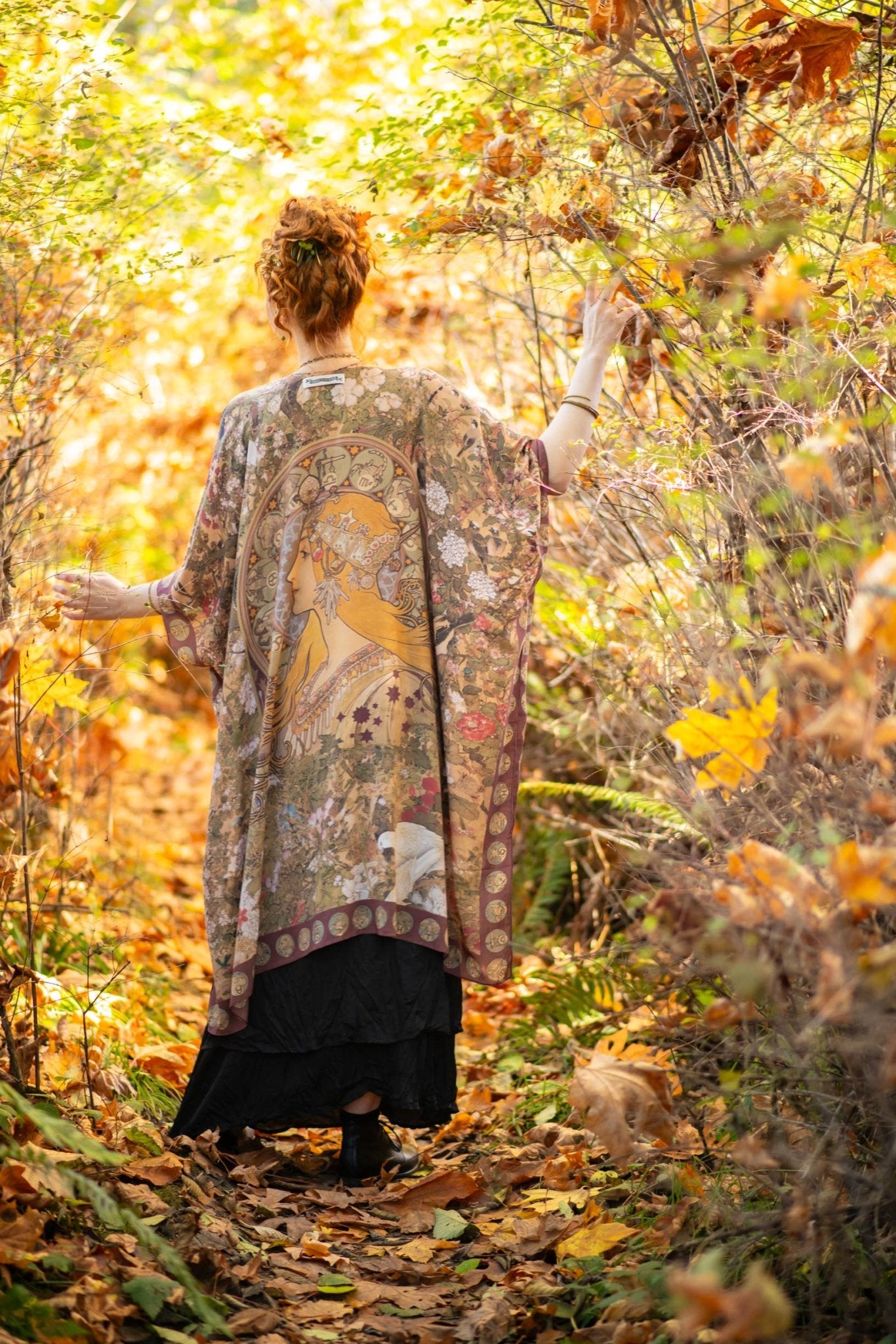 Dreamweaver Bamboo Bohemian Kimono with Zodiac Signs - ivyandlavyboutique Market of Stars